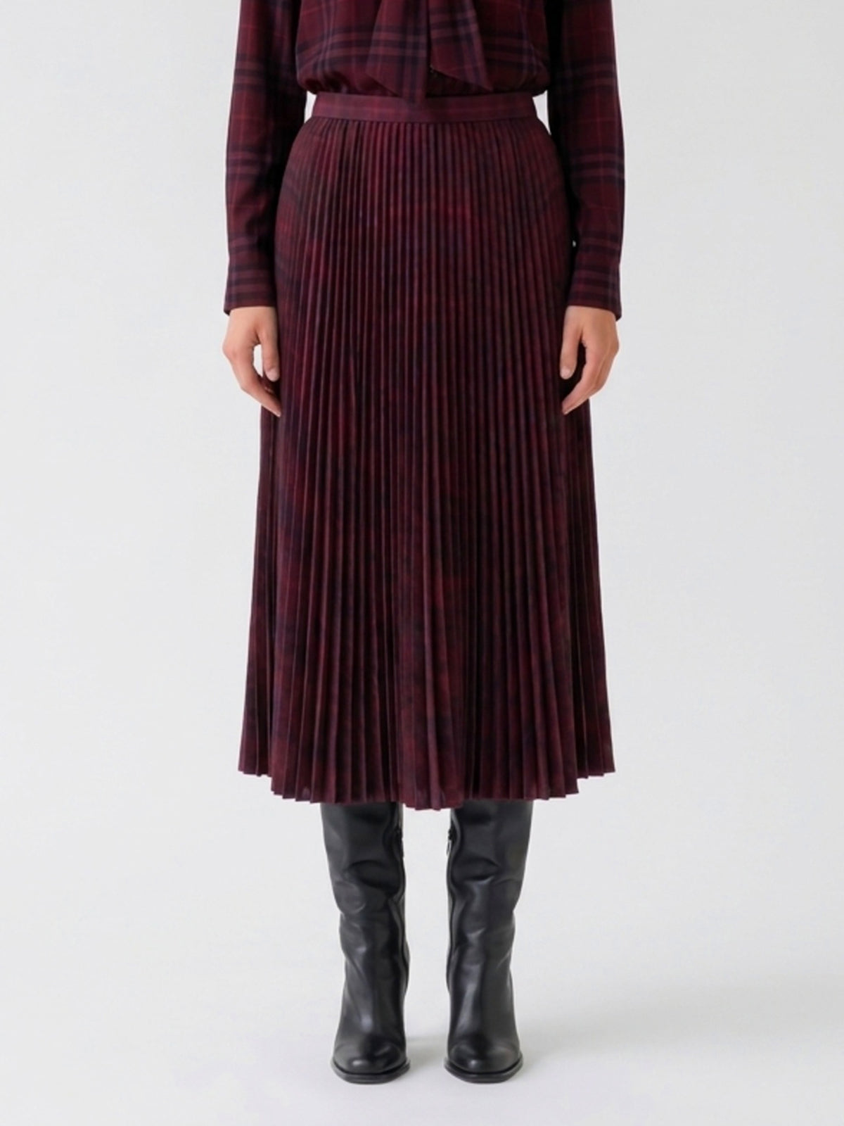 Pleated wool midi skirt