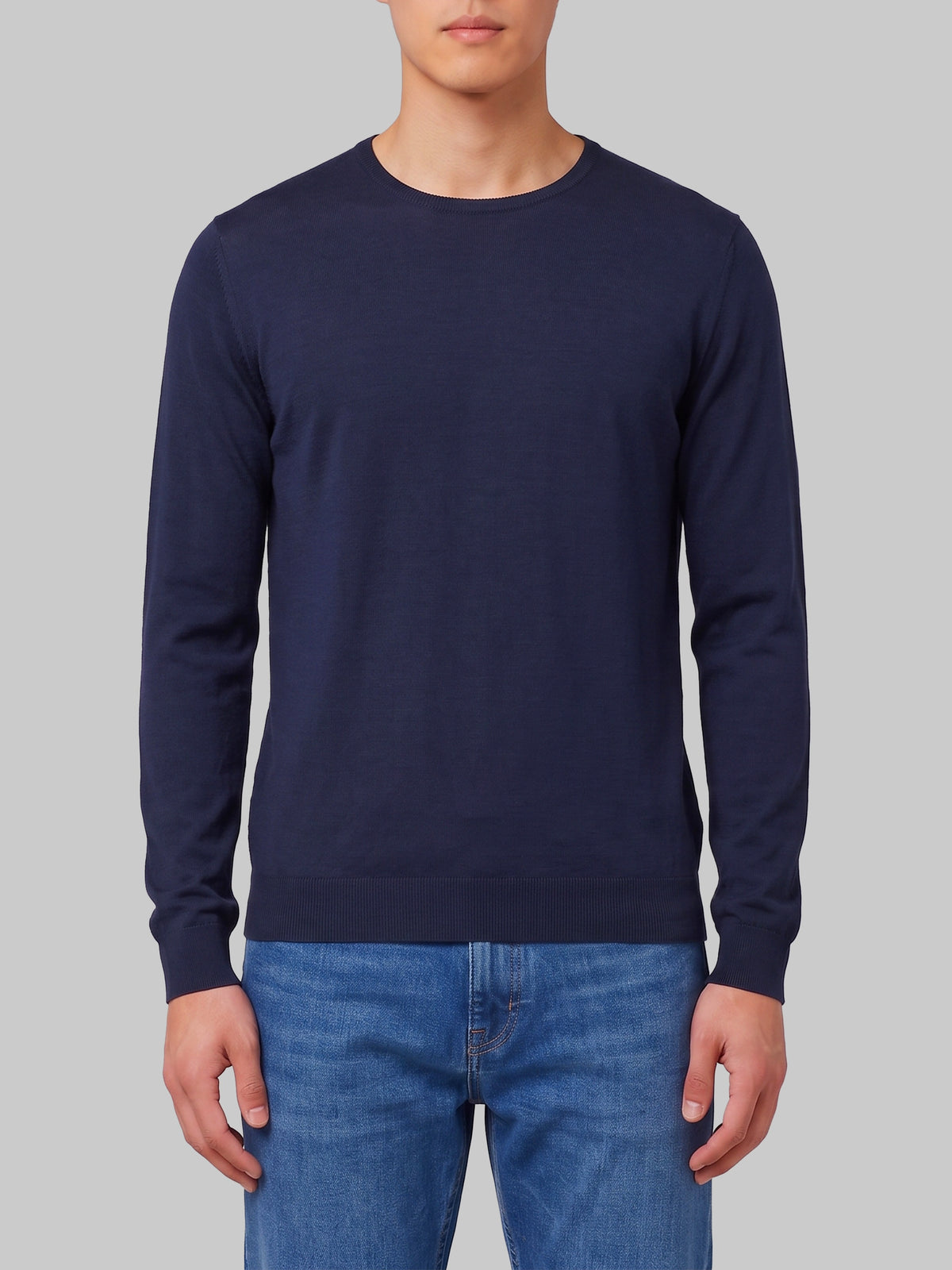 Lundy crew neck jumper in midnight