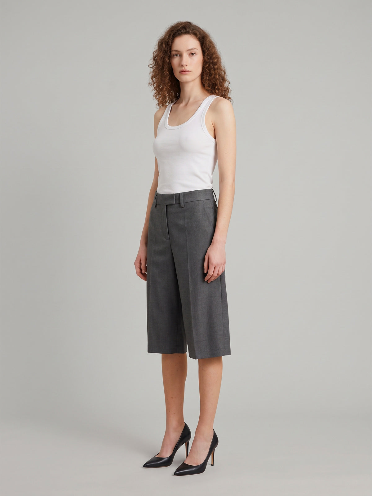 Anthracite stretch canvas bermuda shorts