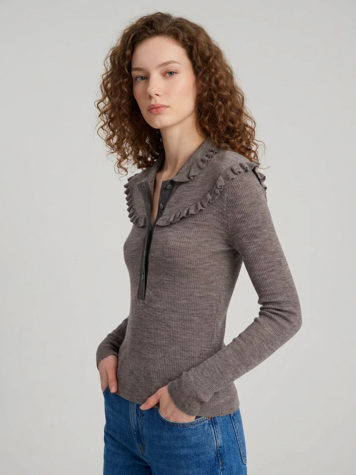 Slim-fit Henley shirt in ultra-thin wool knit