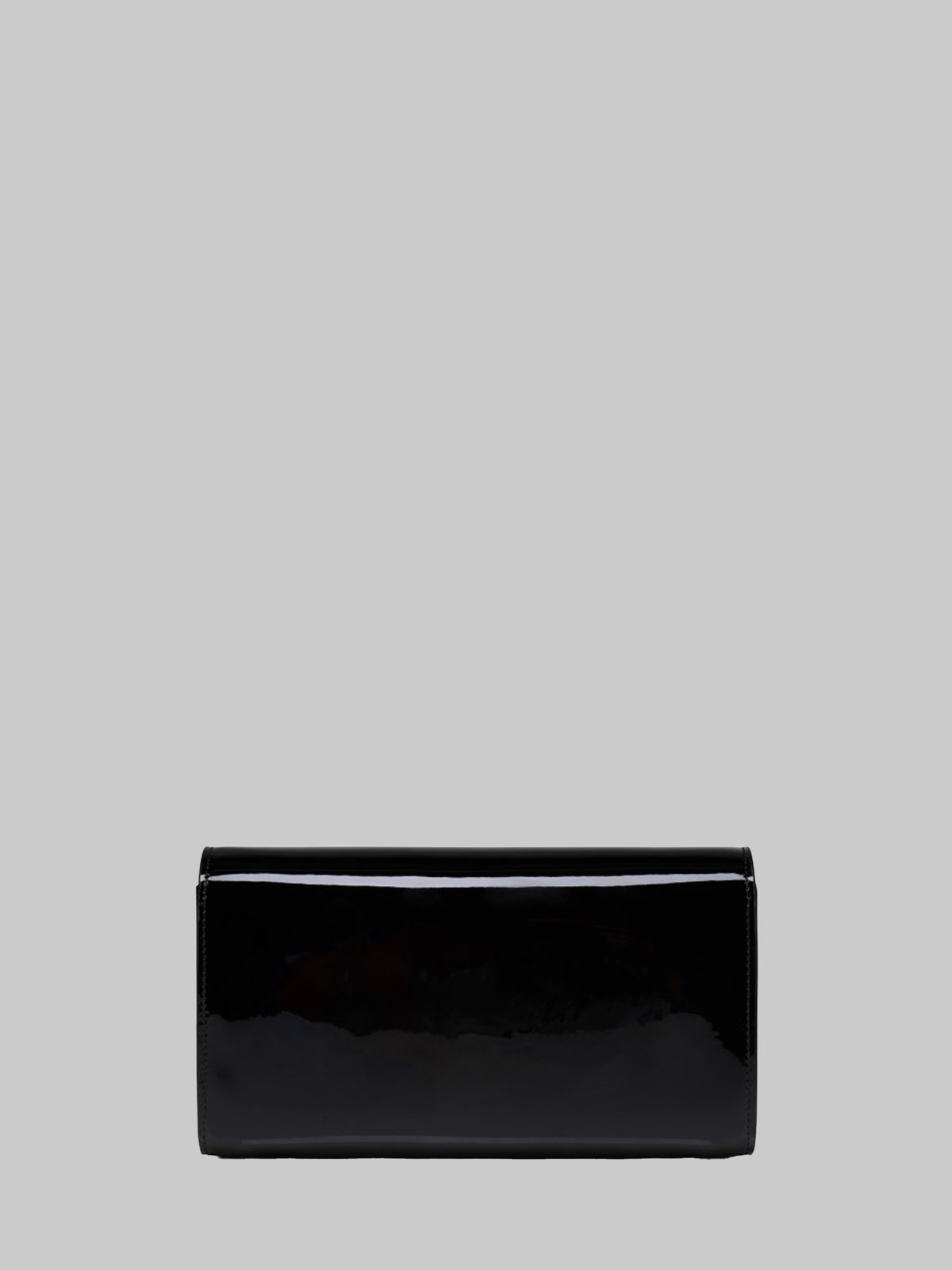 Bettina wallet bag with chain