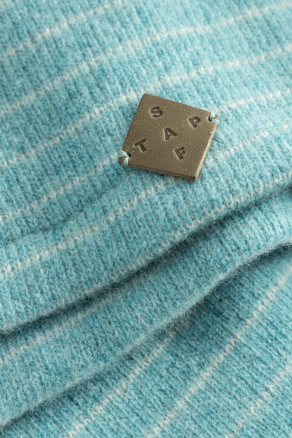 Damen Pullover Nea