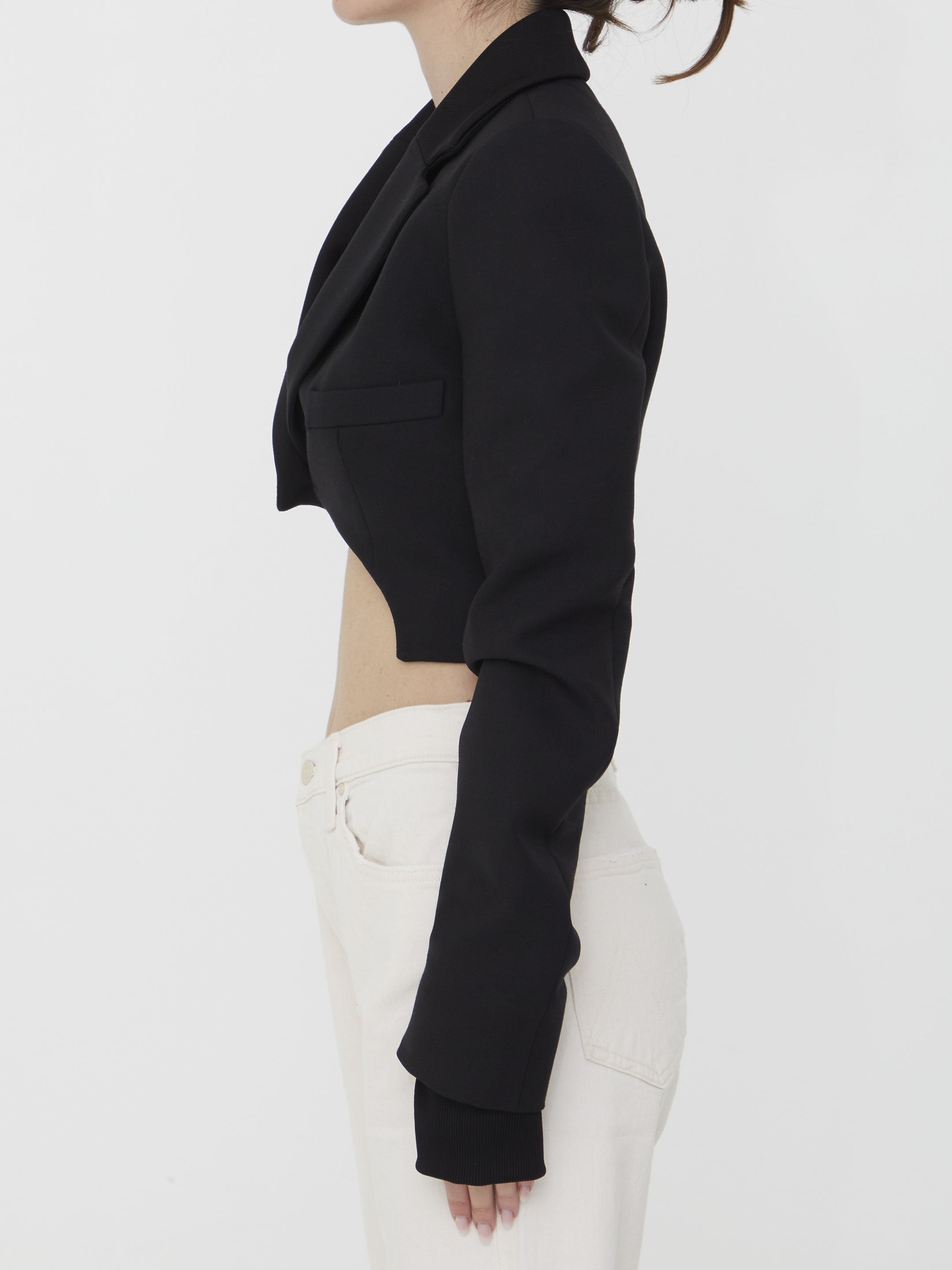 OFF-WHITE-OUTLET-SALE-Asymmetrical-cropped-jacket-Jacken-Mantel-ARCHIVE-COLLECTION-3.jpg