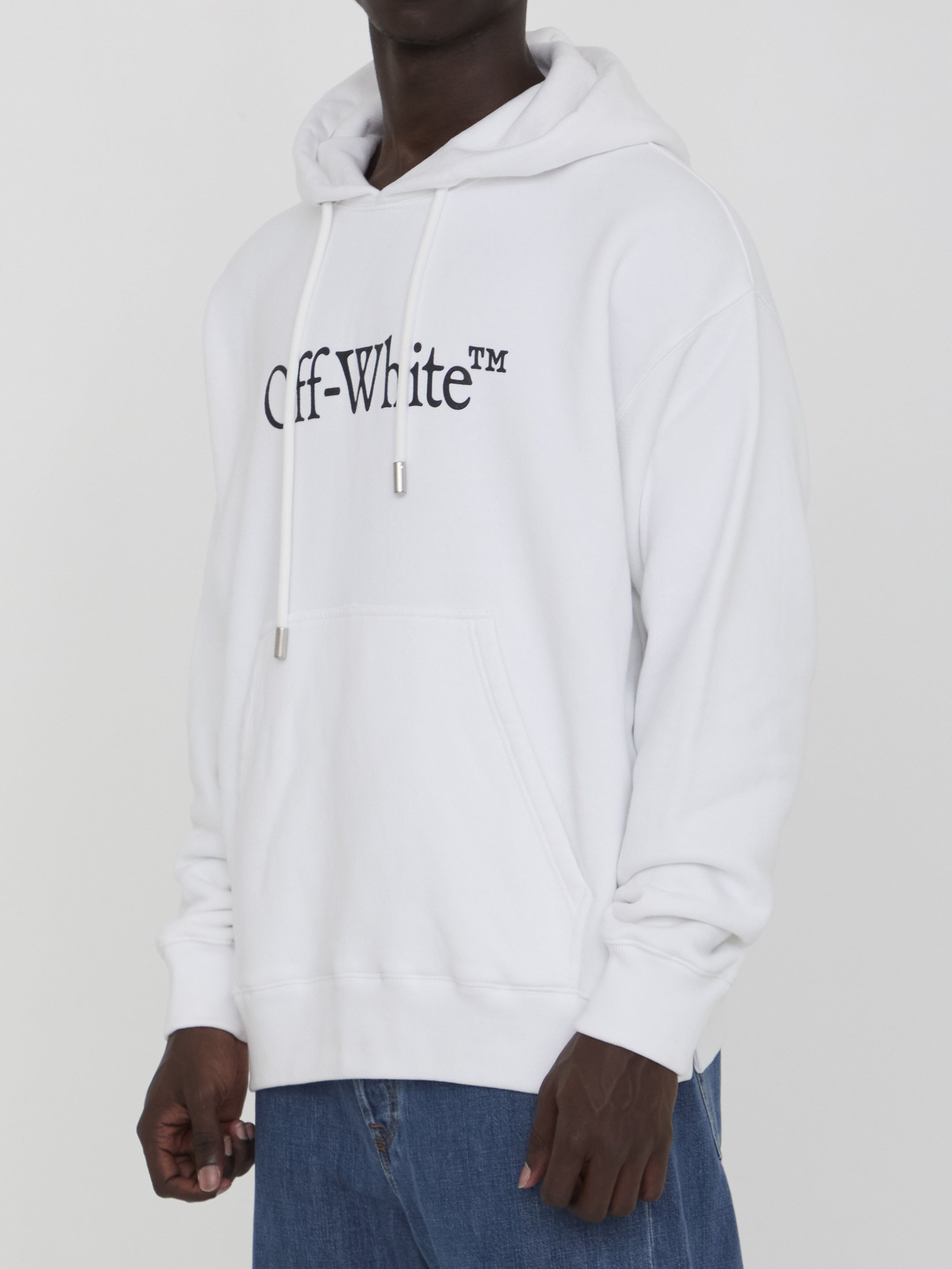 OFF-WHITE-OUTLET-SALE-Big-Bookish-Skate-hoodie-Strick-ARCHIVE-COLLECTION-2.jpg
