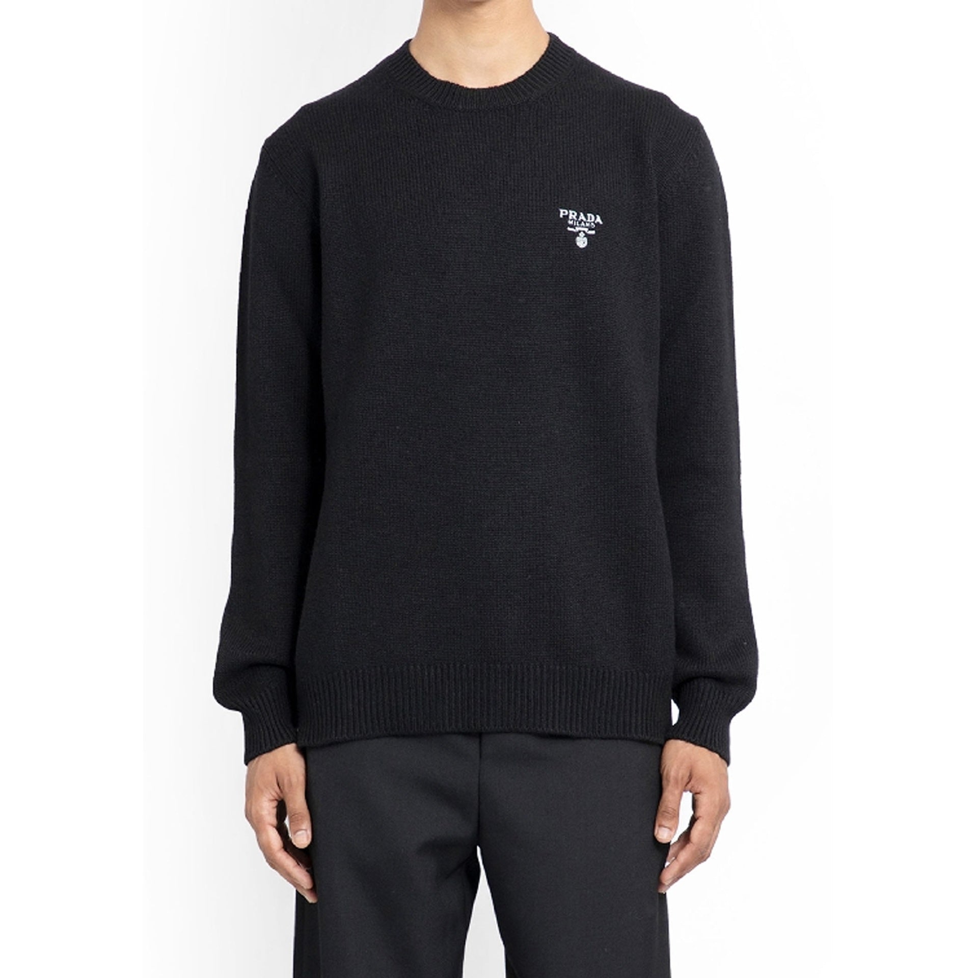 PRADA_Prada_Cashmere_Sweater_UMB42411LM_F0002_Black_2.jpg