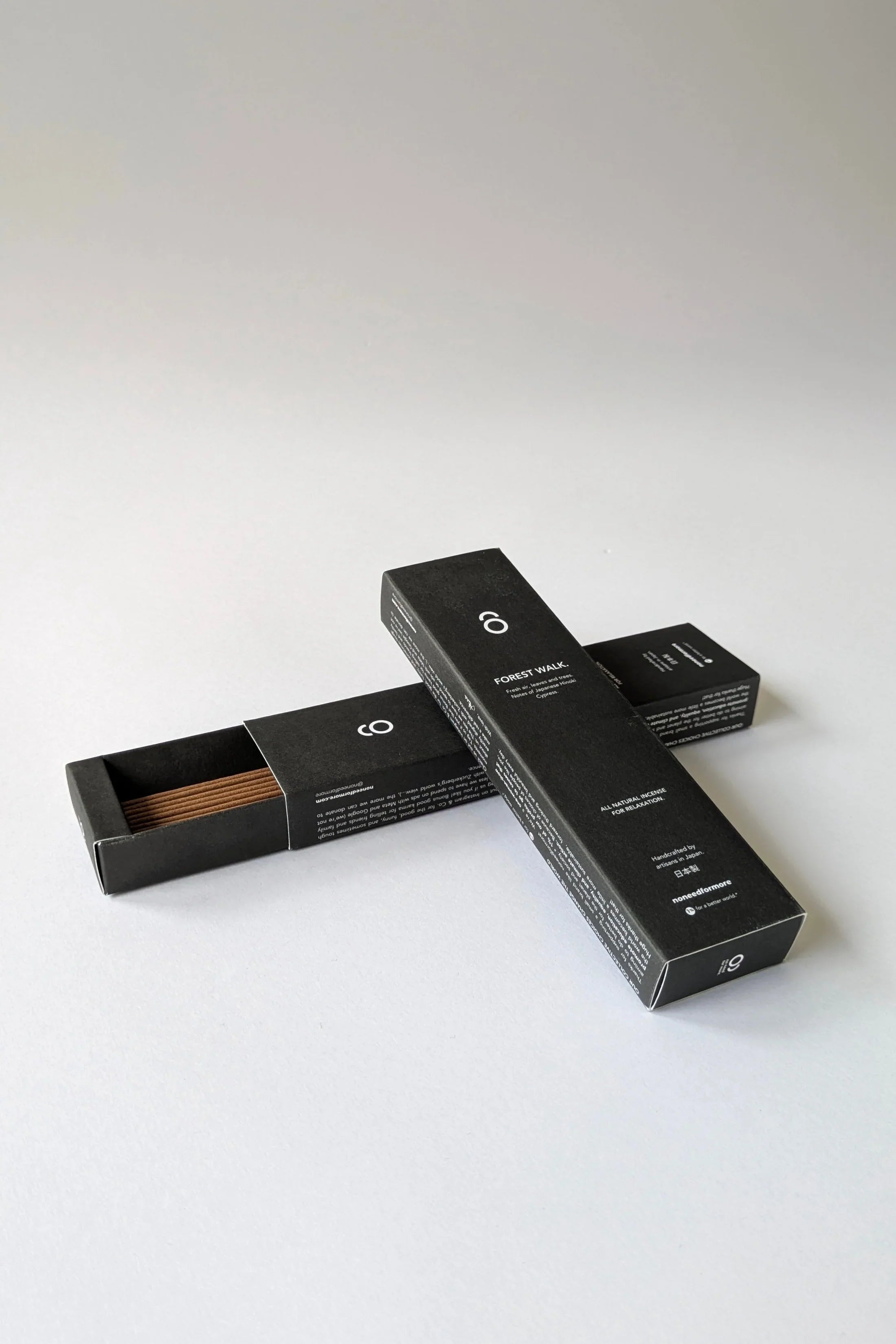 Verdancia-no need for more - Natürliche Räucherstäbchen - ""Forest Walk" - Tanne, Hinoki Zypresse-Räucherstäbchen-Black-Deal-Outlet-by-ARCHIVIST