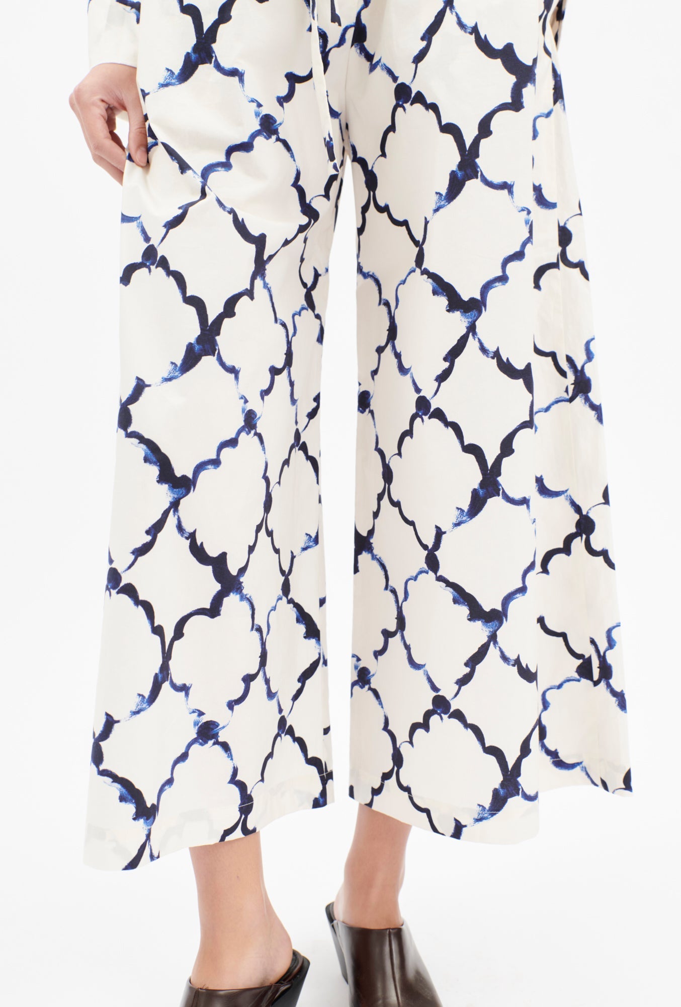 Odeeh-Painted Arabesque Pop Hose, Pigment-Hosen-Black-Deal-Outlet-by-ARCHIVIST