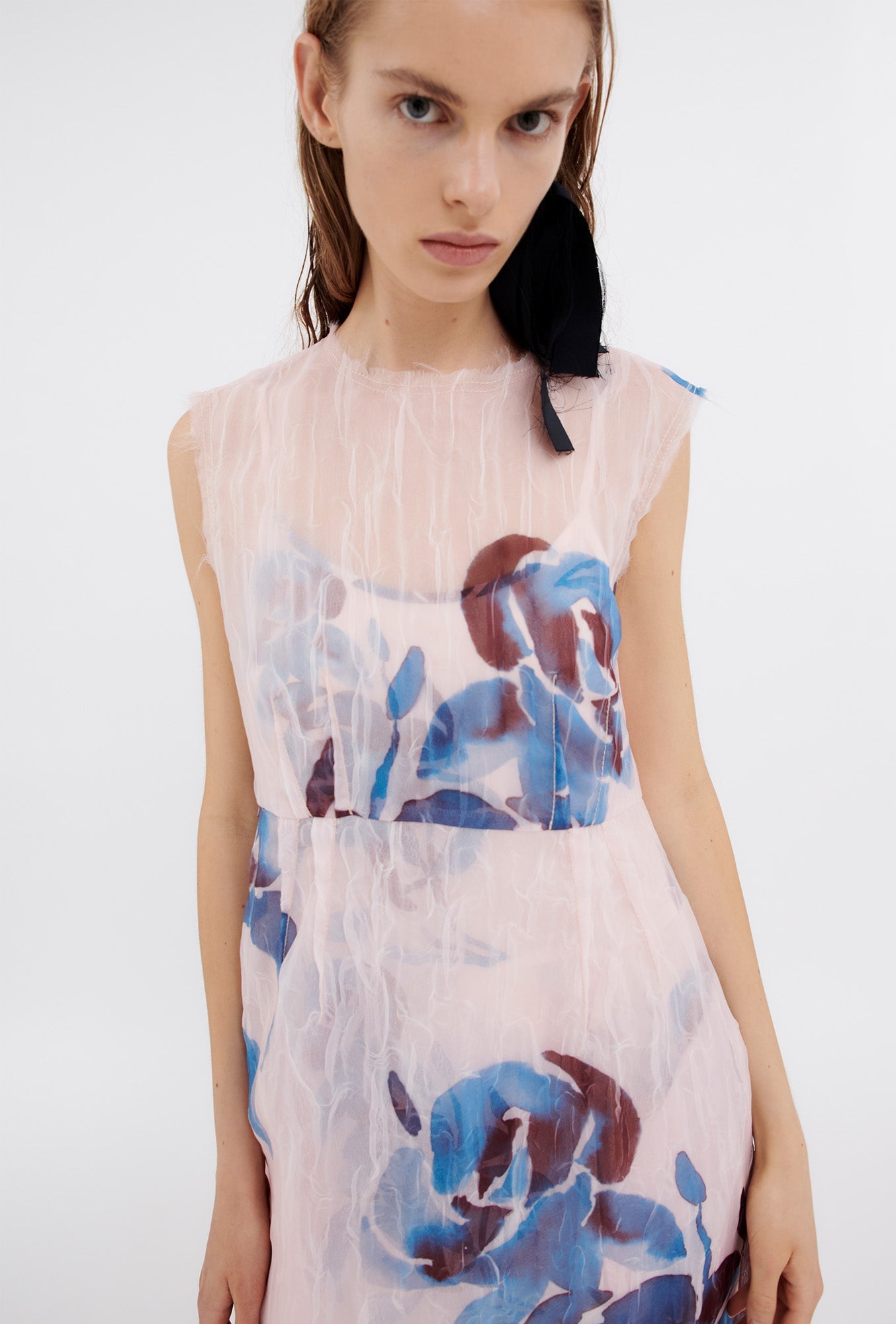 Odeeh-Painted Peonies Kleid, Capri Blue-Hemden & Blusen-Black-Deal-Outlet-by-ARCHIVIST