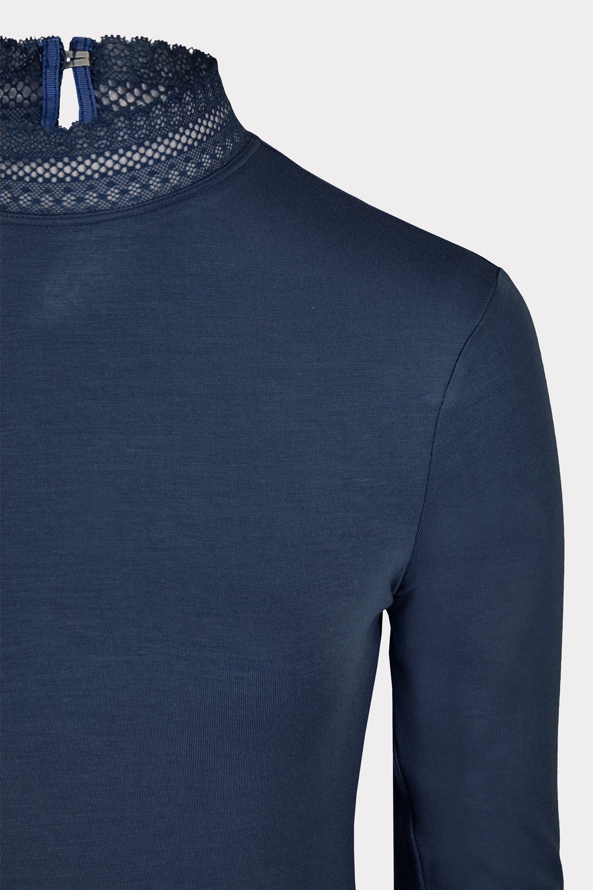 Damen Shirt Parndorf Modal-Shirts-Felicitas-OUTLET-ARCHIVIST-ARCHIVE-SALE