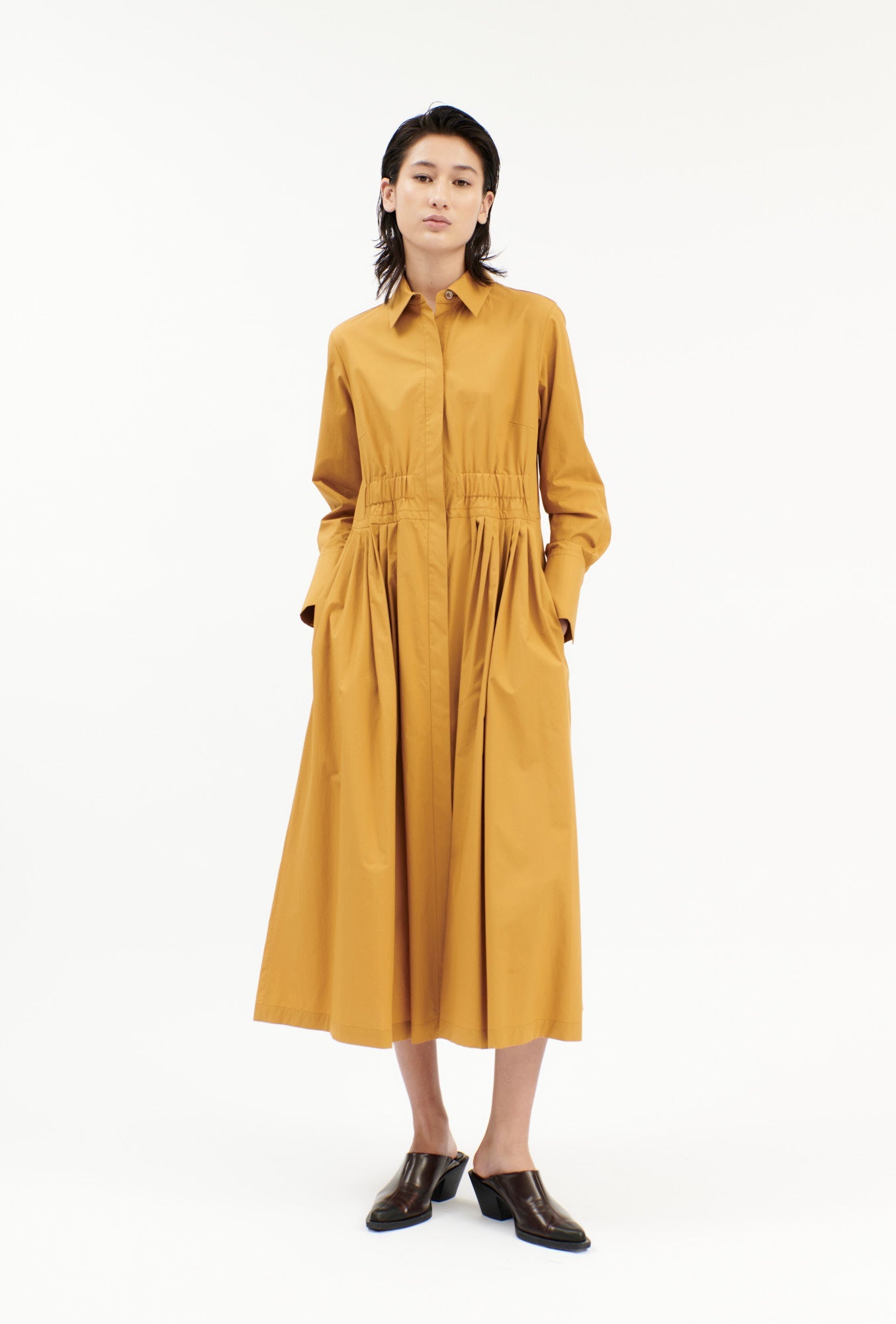 Odeeh-Poplin Kleid, Saffran-Kleider & Röcke-Black-Deal-Outlet-by-ARCHIVIST