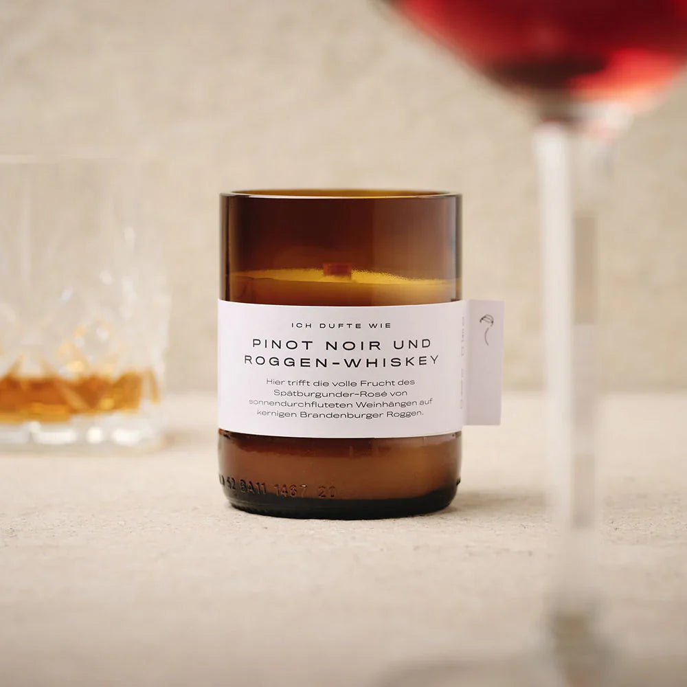 Verdancia-Kerze - "Pinot Noir & Roggen-Whiskey" - Duft - DUFTE - 140g-Kerzen-Black-Deal-Outlet-by-ARCHIVIST
