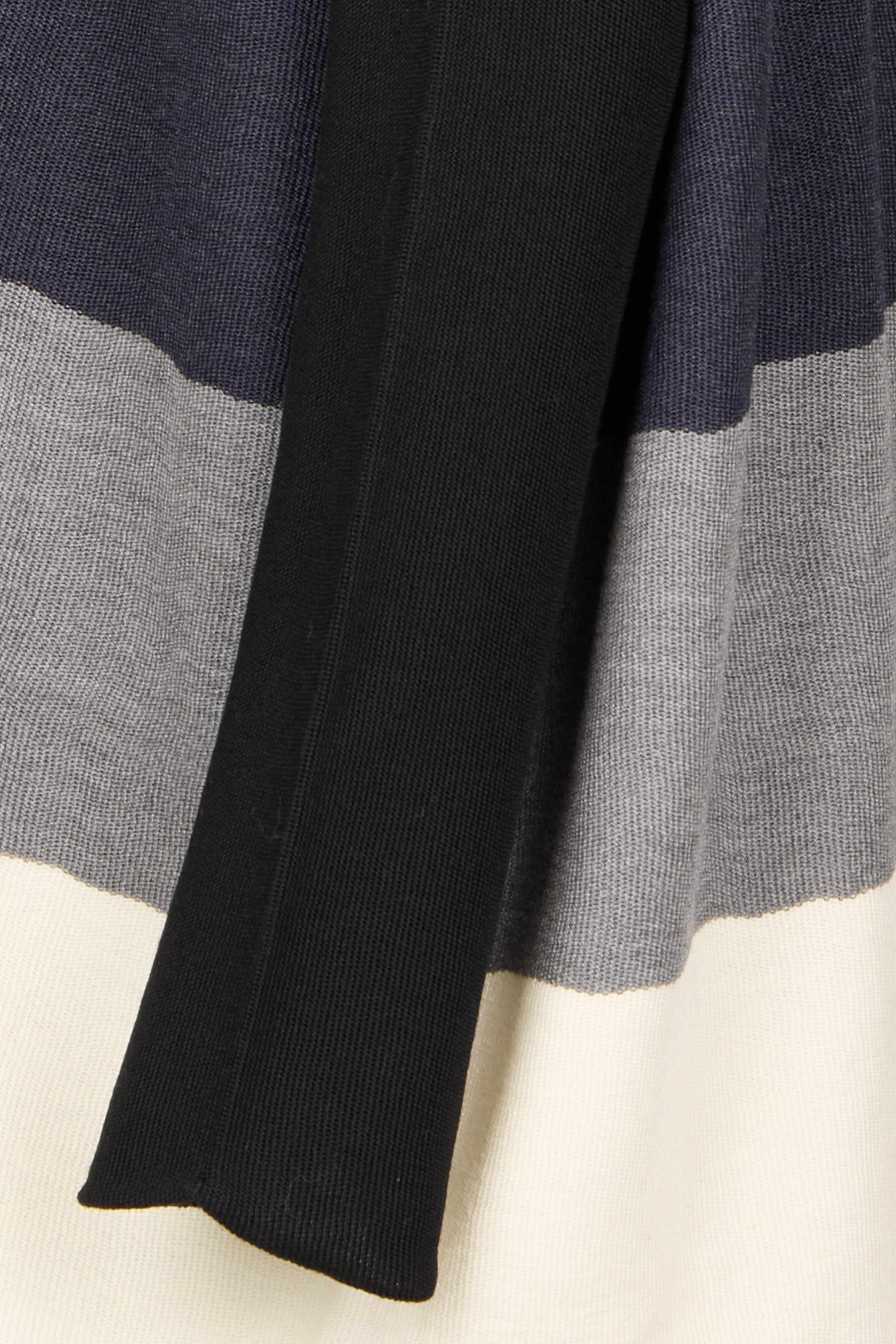 Hannes Roether-Pullover sph10ere.130-Strick & Pullover-Black-Deal-Outlet-by-ARCHIVIST