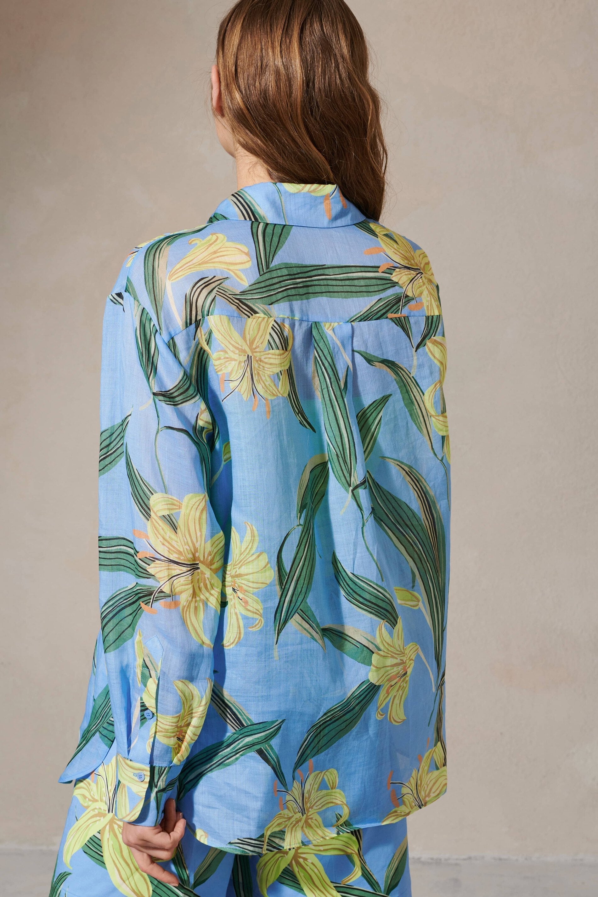 LUISA CERANO-OUTLET-SALE-Ramie-Hemd mit Lily-Print-Blusen-by-ARCHIVIST
