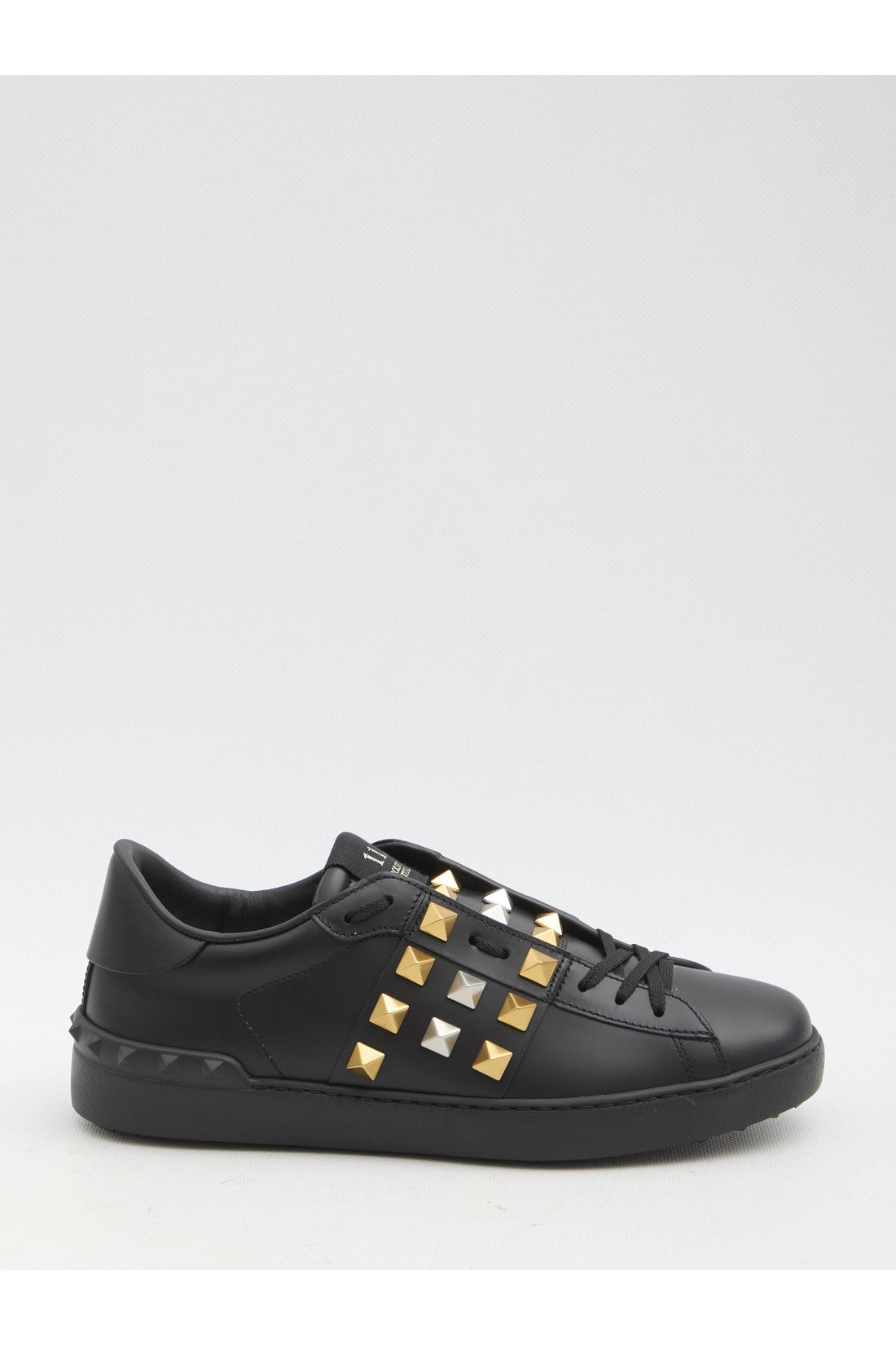 Valentino Garavani-OUTLET-SALE-Rockstud Untitled sneakers-ARCHIVIST