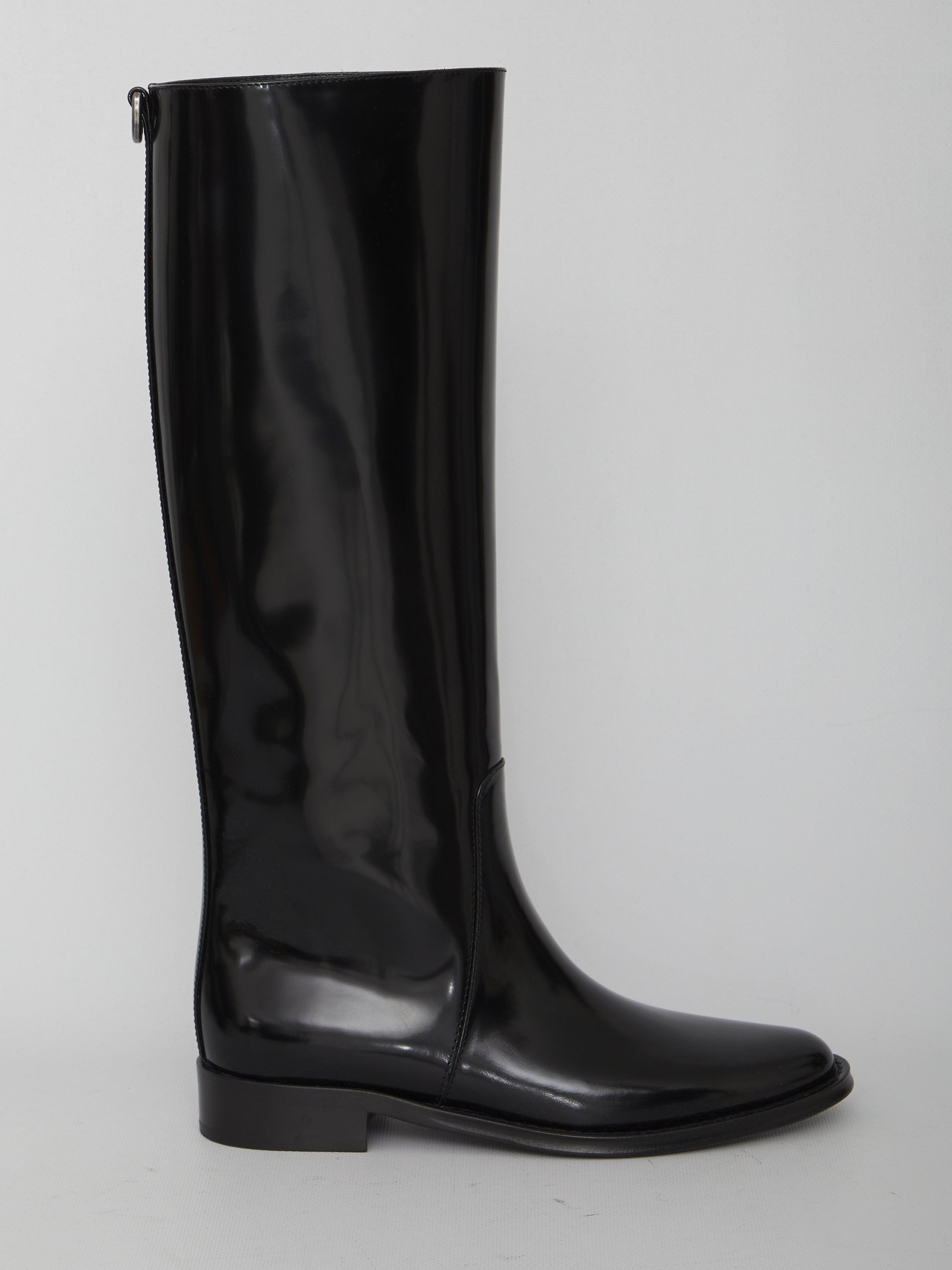 Hunt boots in glazed leather