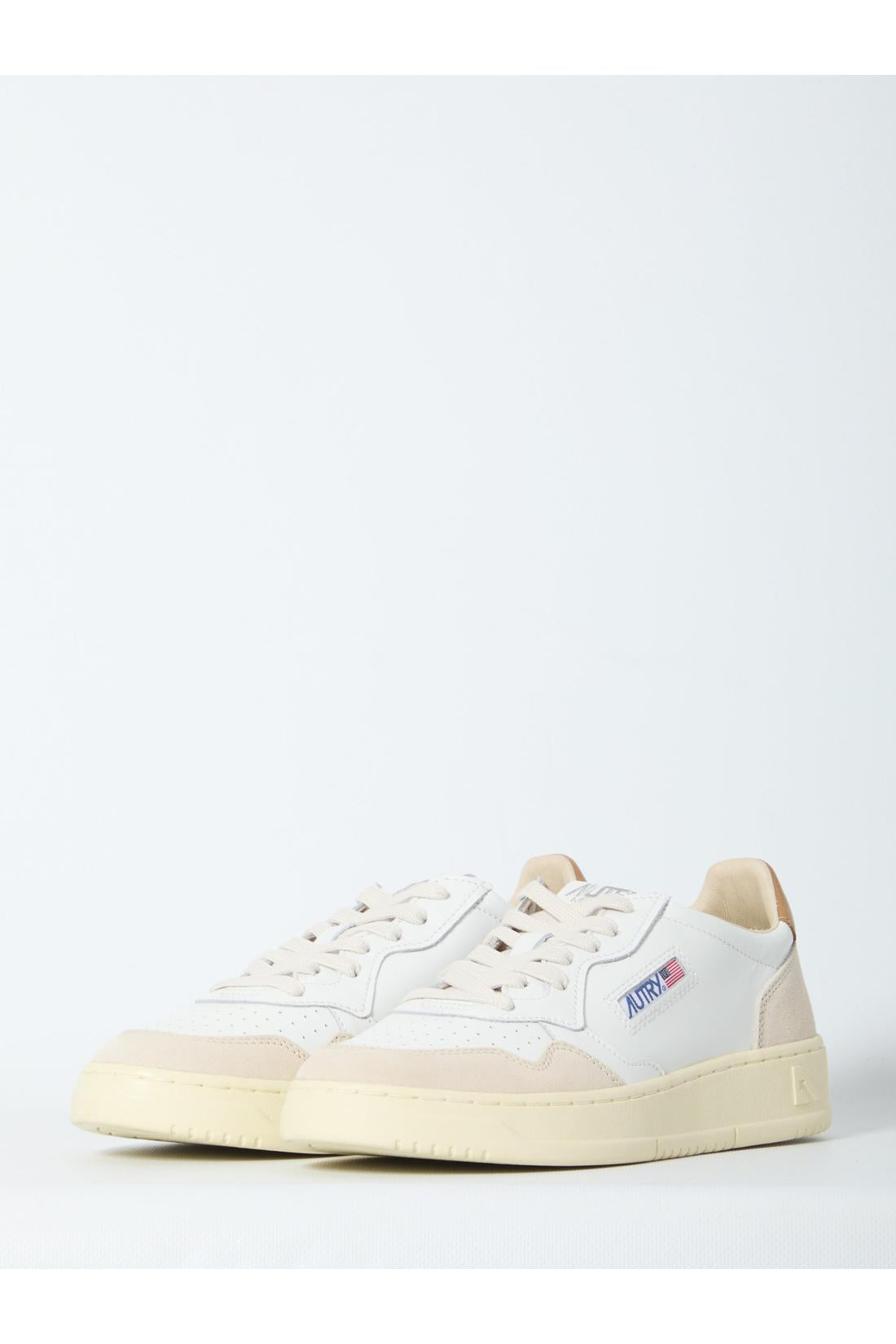 Autry-OUTLET-SALE-SNEAKERS-ARCHIVIST