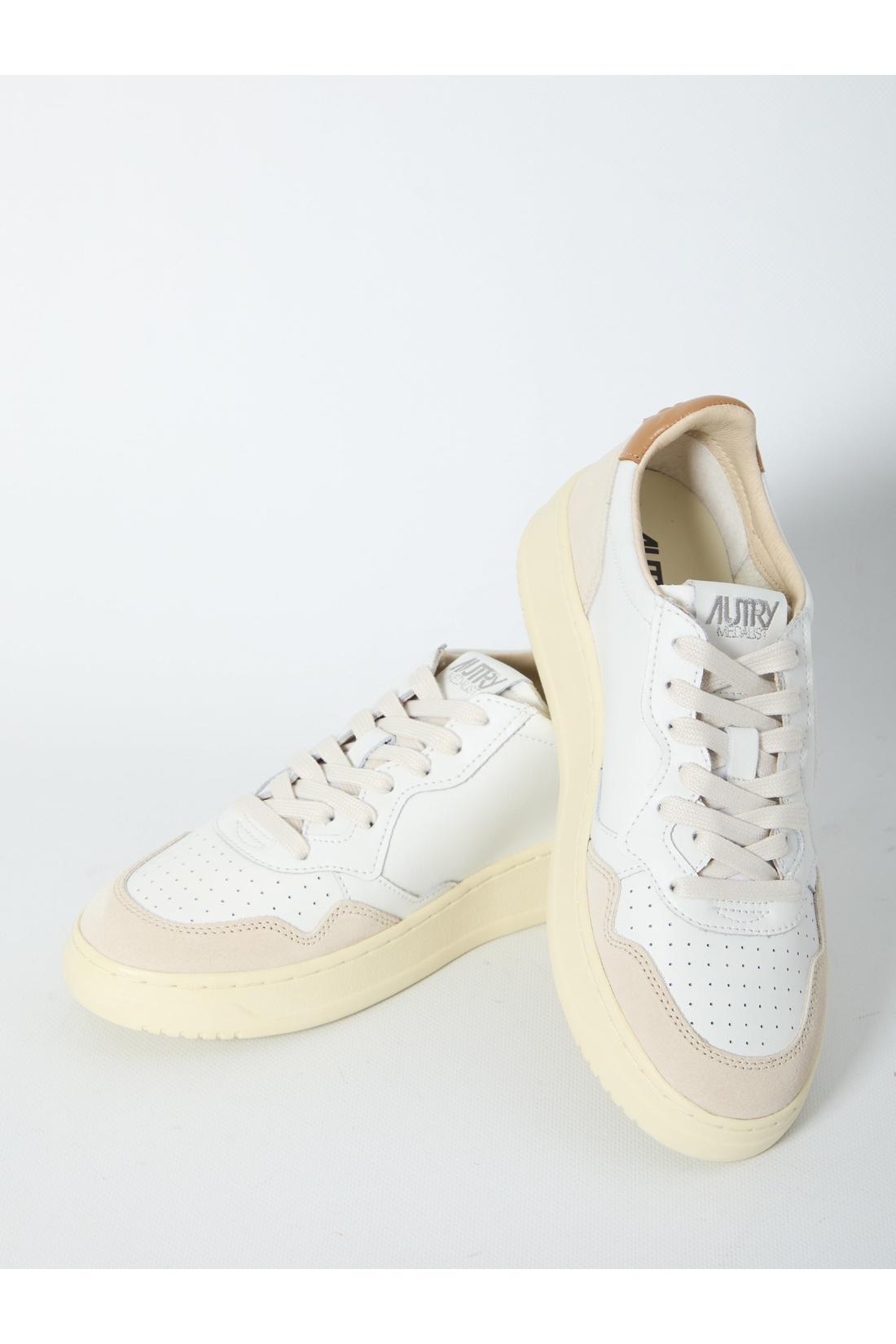 Autry-OUTLET-SALE-SNEAKERS-ARCHIVIST