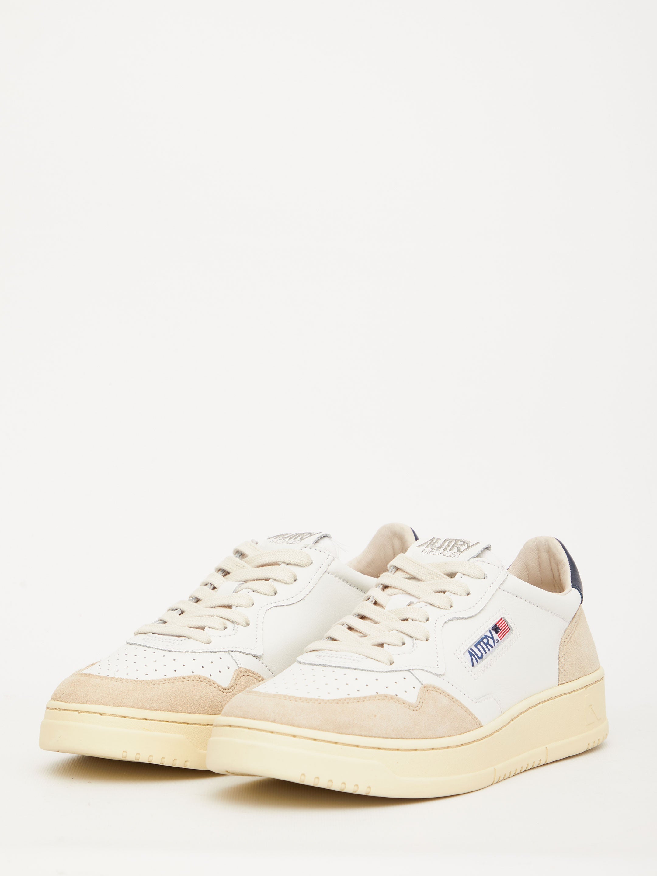 Autry-OUTLET-SALE-SNEAKERS WHITE-ARCHIVIST