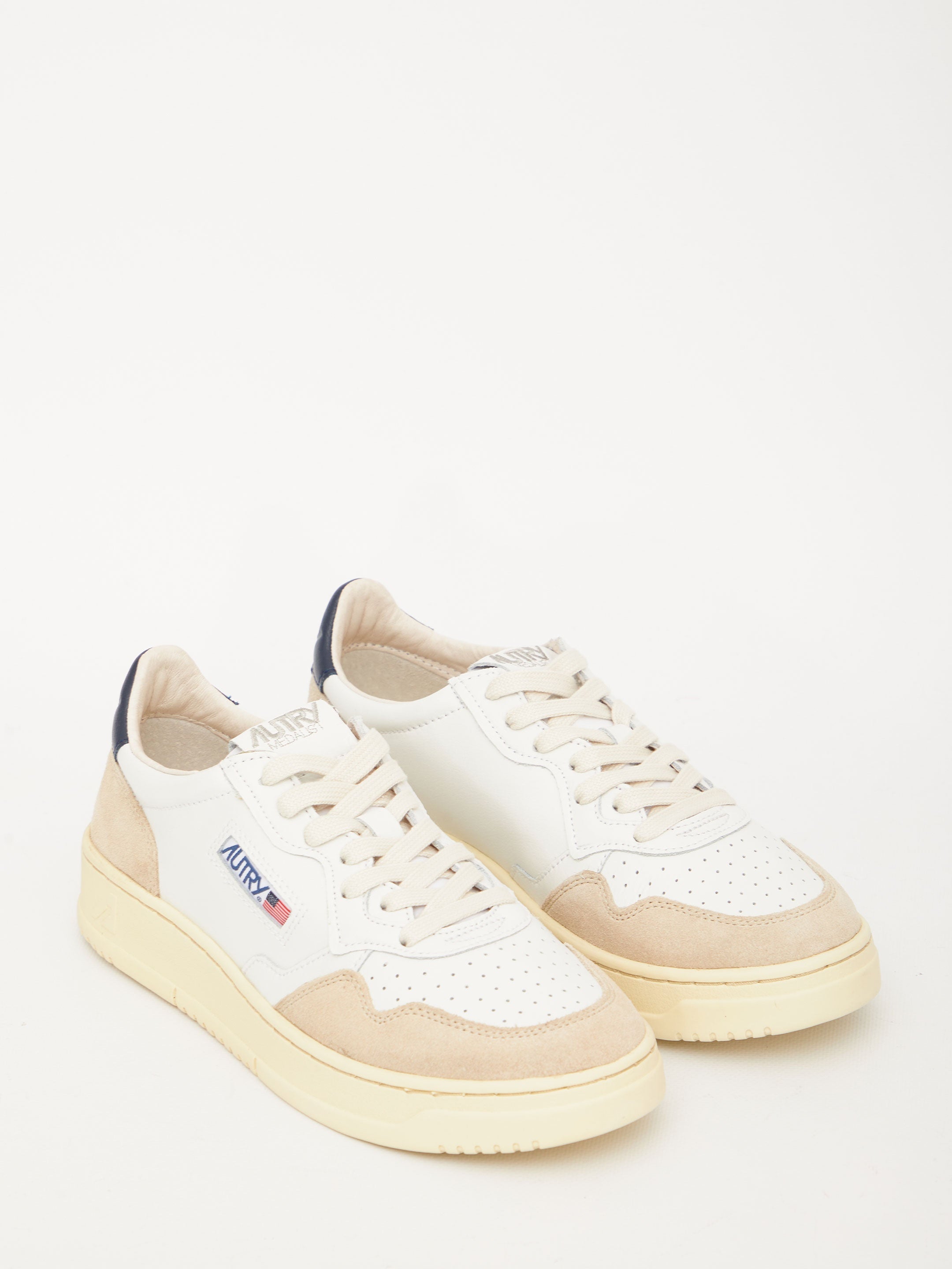 Autry-OUTLET-SALE-SNEAKERS WHITE-ARCHIVIST