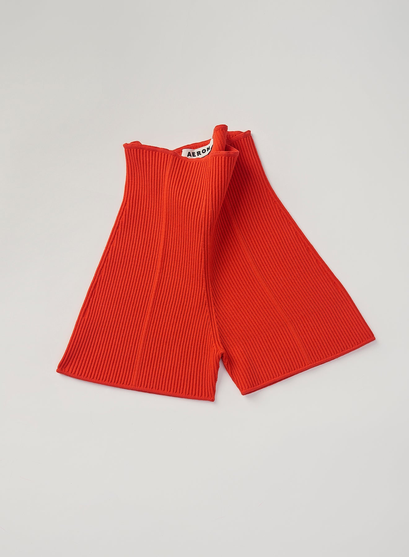 AERON BISOU Ribbed-knit shorts – red