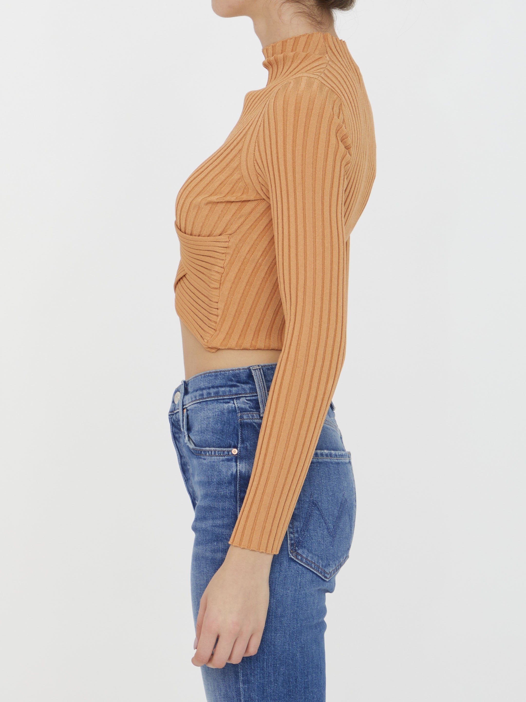 Cropped ribbed jumper