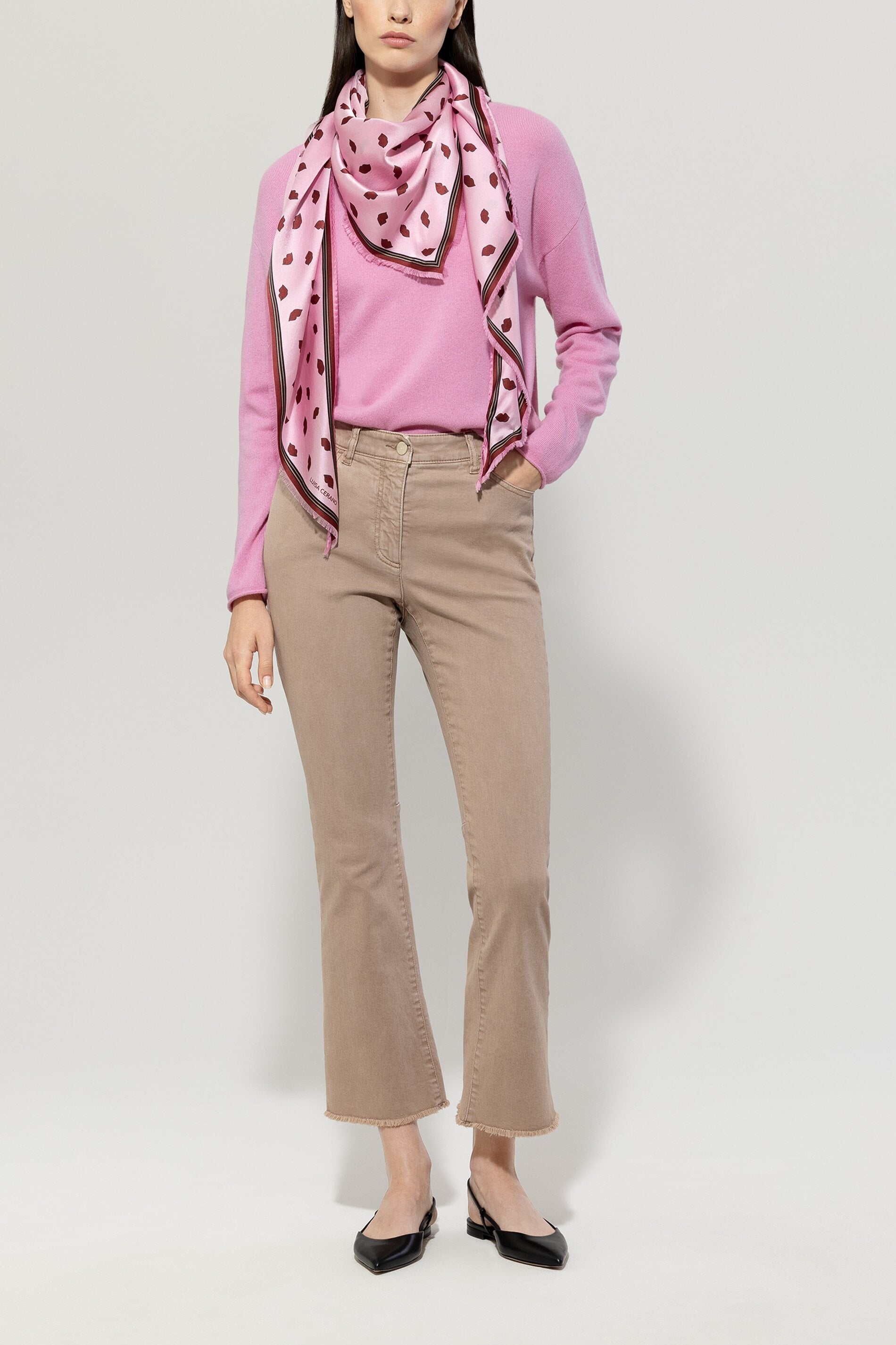 Luisa Cerano-Seidentuch mit Lips-Print-Accessoires-Black-Deal-Outlet-by-ARCHIVIST