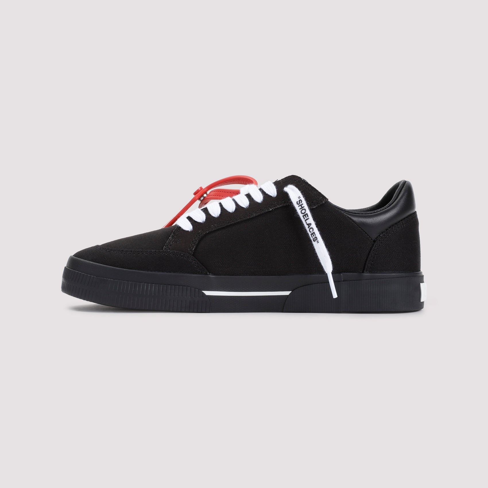 OFF-WHITE-OUTLET-SALE-Sneakers SCHWARZ-ARCHIVIST