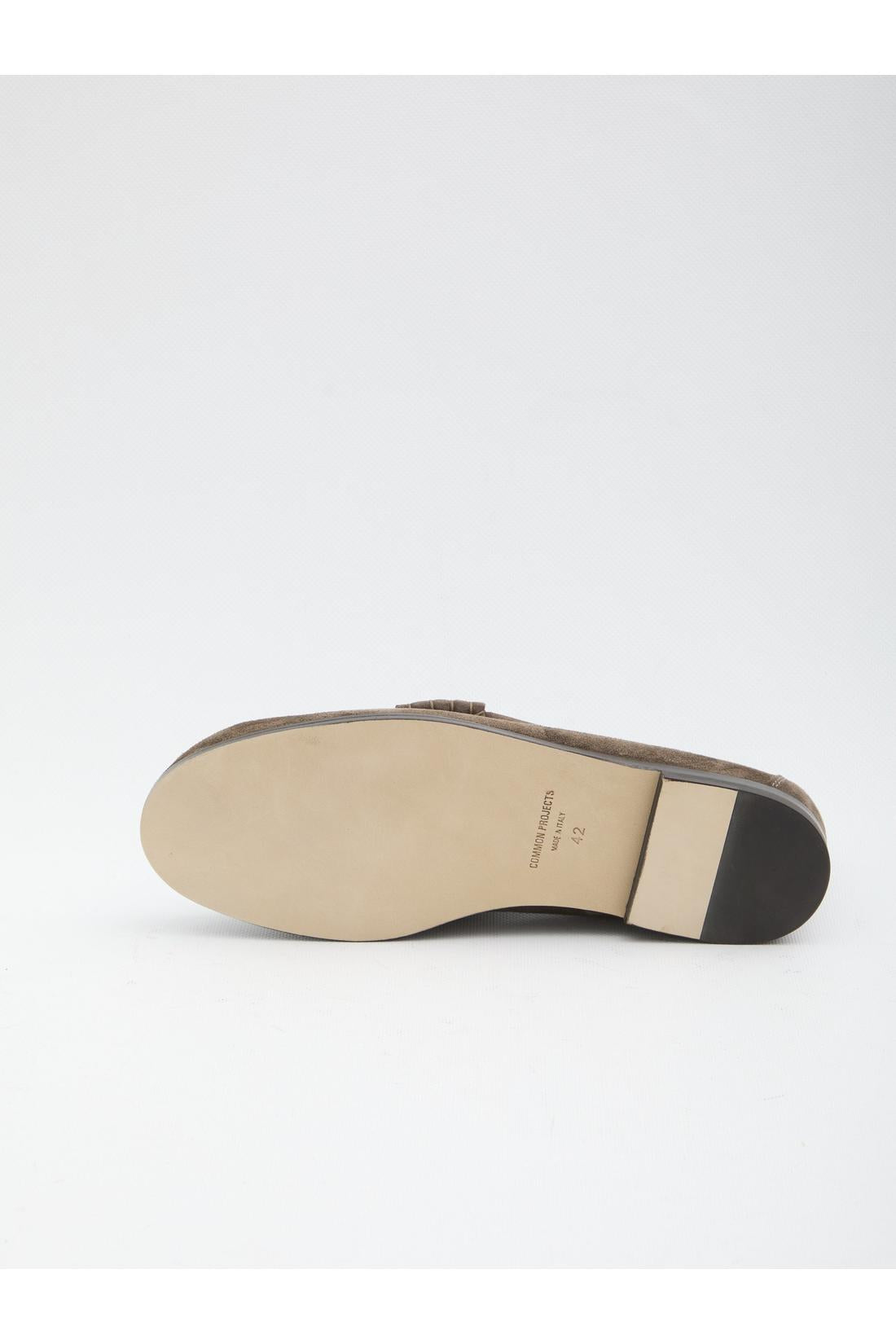 Soft suede loafers-Flache Schuhe-Common Projects-ARCHIVIST