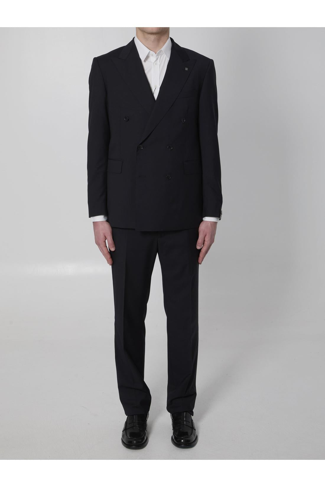 Super 110s virgin wool double-breasted suit