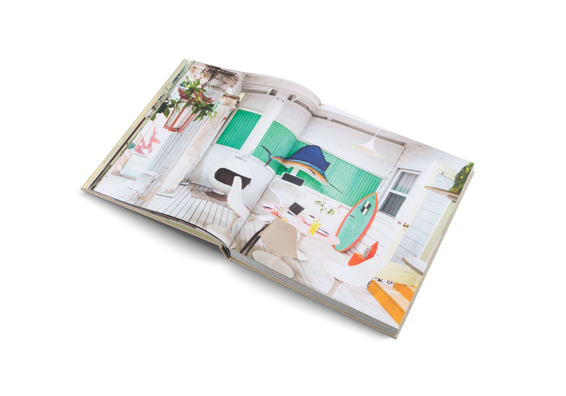 Gestalten Eu Shop-Surf Shacks Vol. 2-Book-Black-Deal-Outlet-by-ARCHIVIST