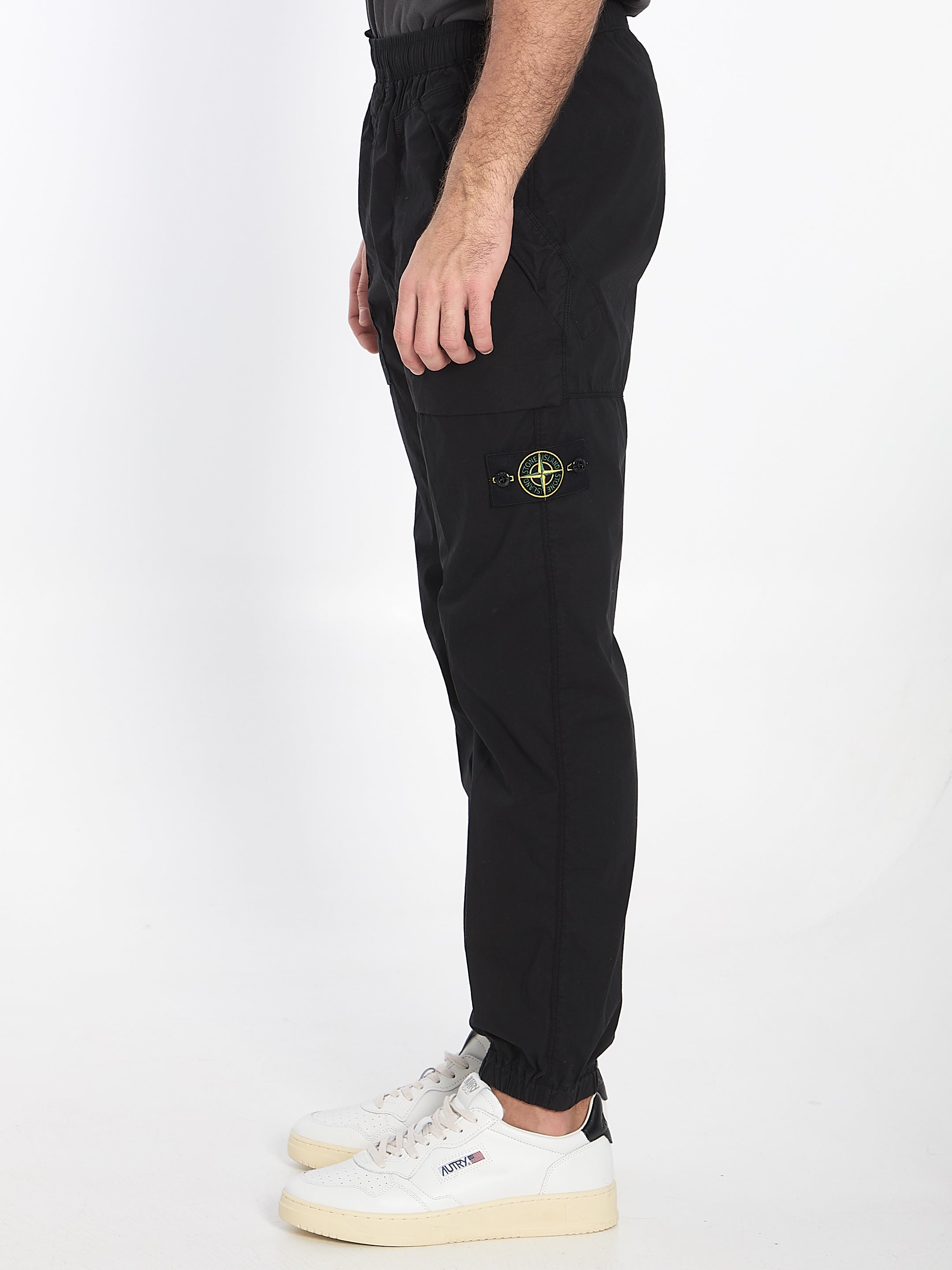 Trousers-in-Parachiute-fabric-Stone-island-designer-outlet-archivist-3.jpg