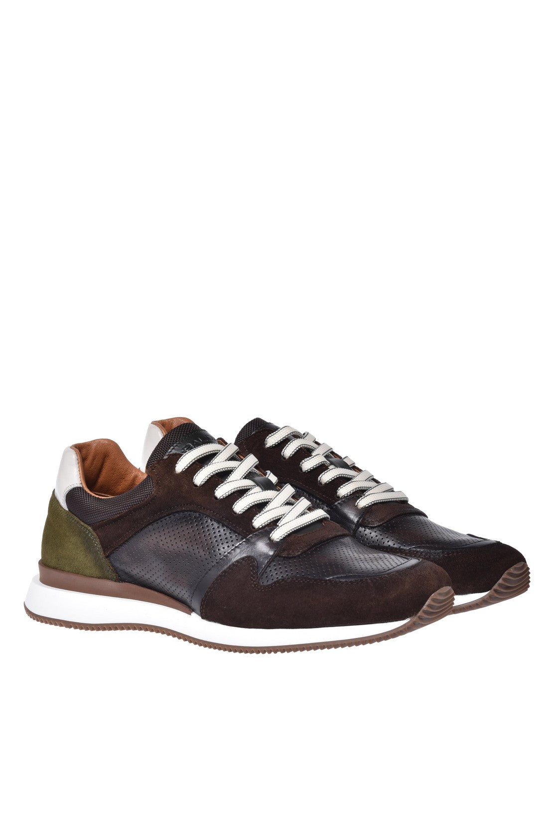 Sneaker in dark brown perforated calfskin