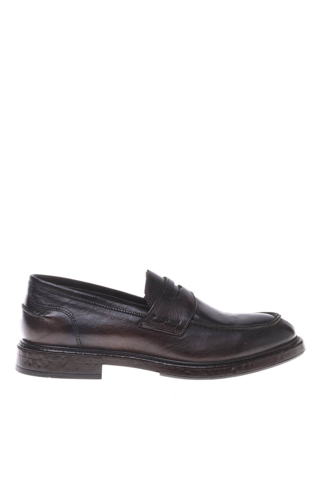 Loafer in dark brown leather