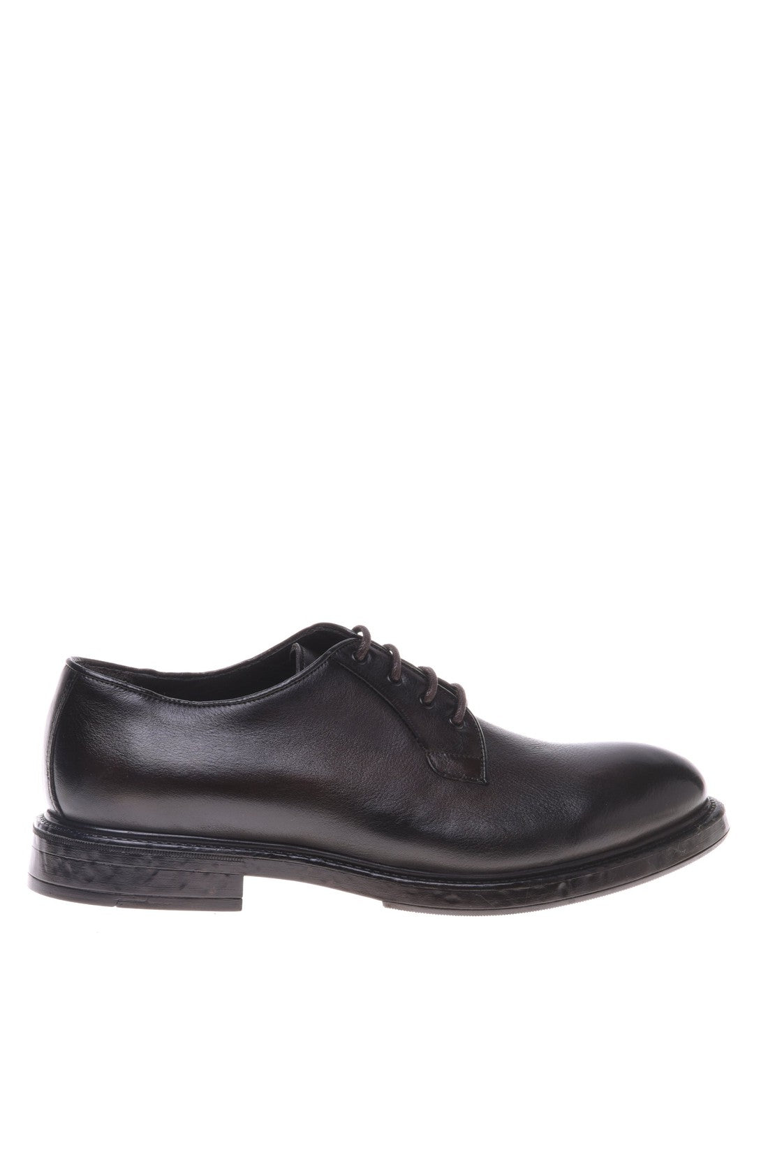 Derby shoe in dark brown leather