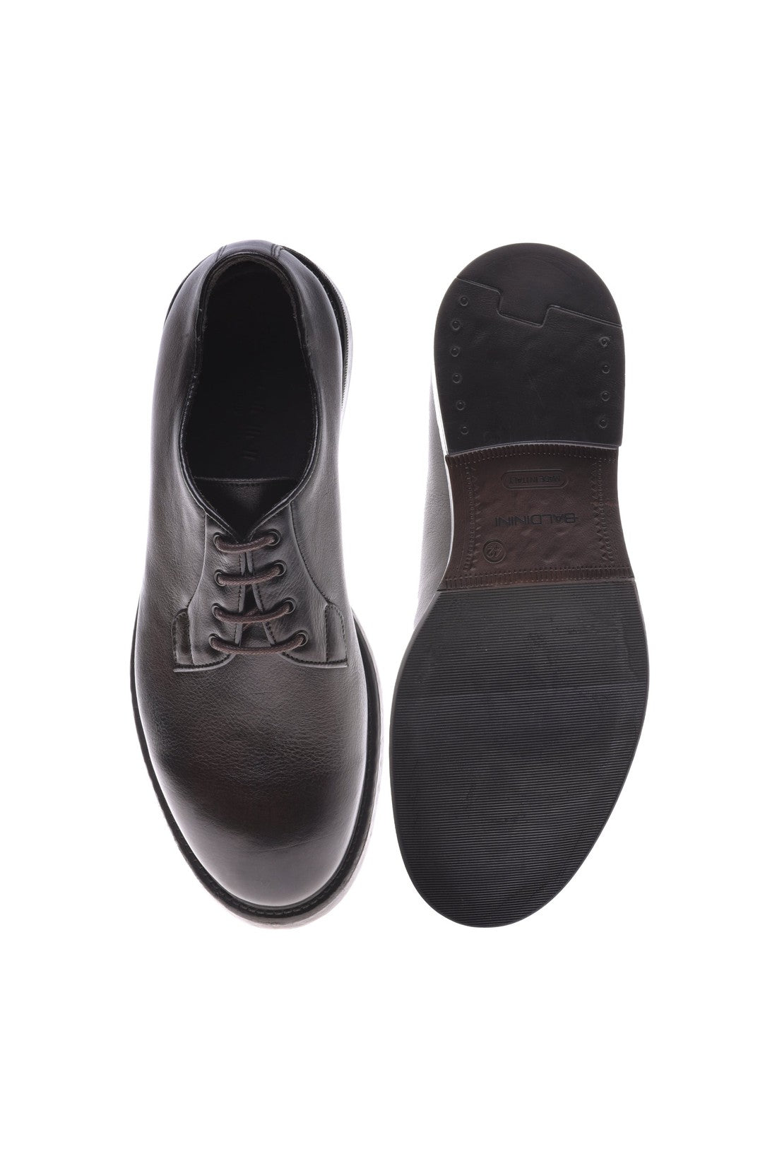 Derby shoe in dark brown leather