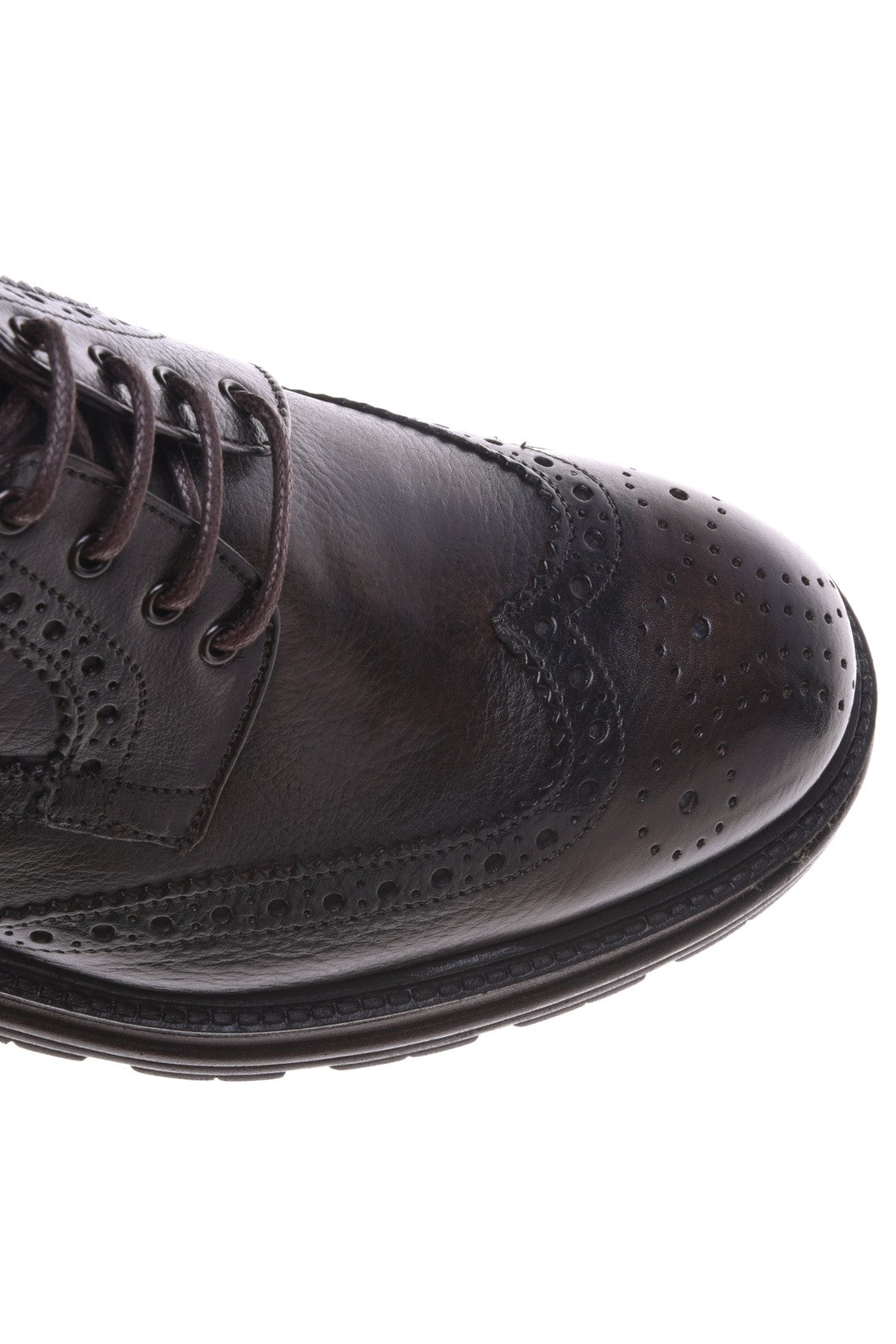 Derby shoe in dark brown leather