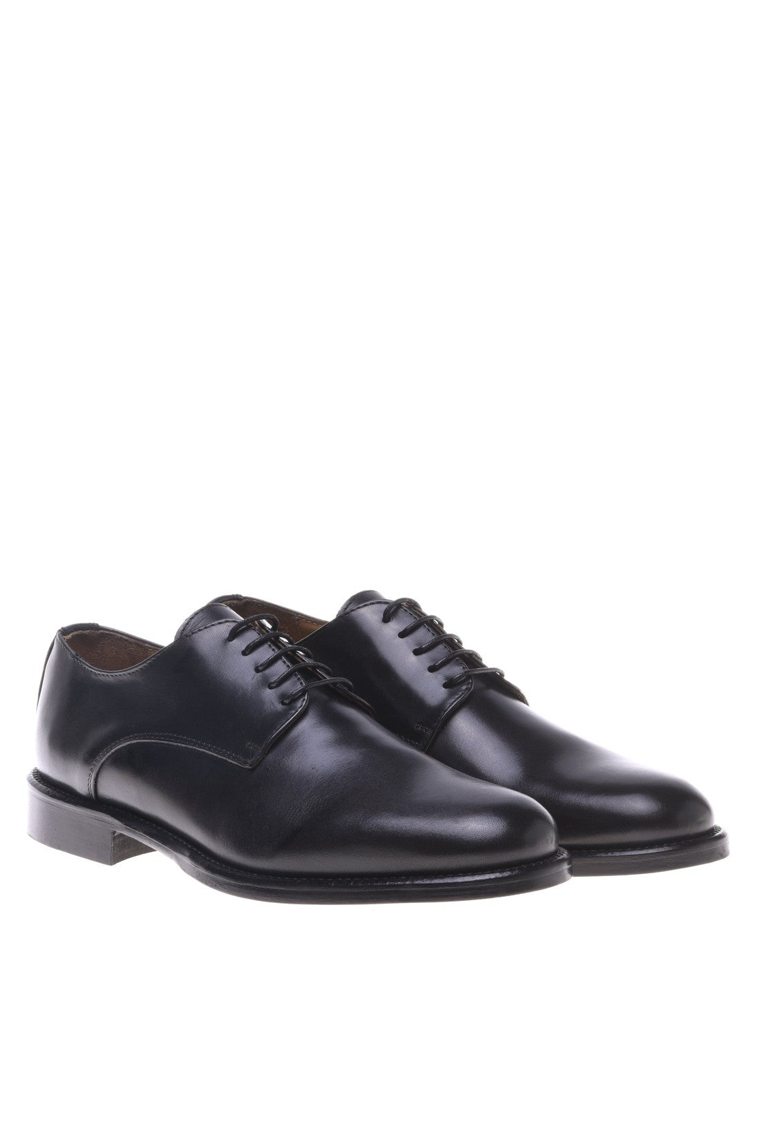 Derby shoes in black leather