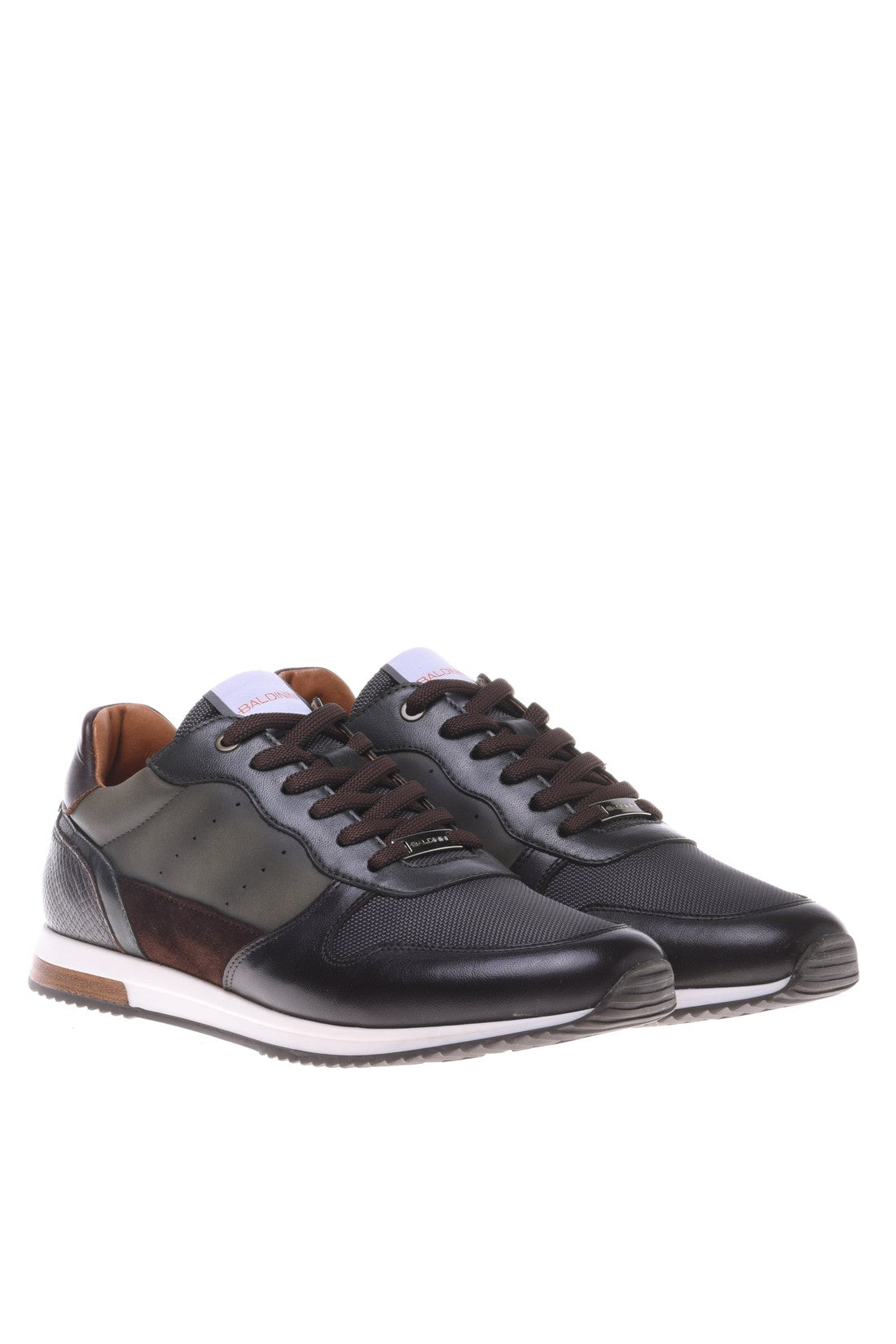 Derby shoe in dark brown fabric and leather