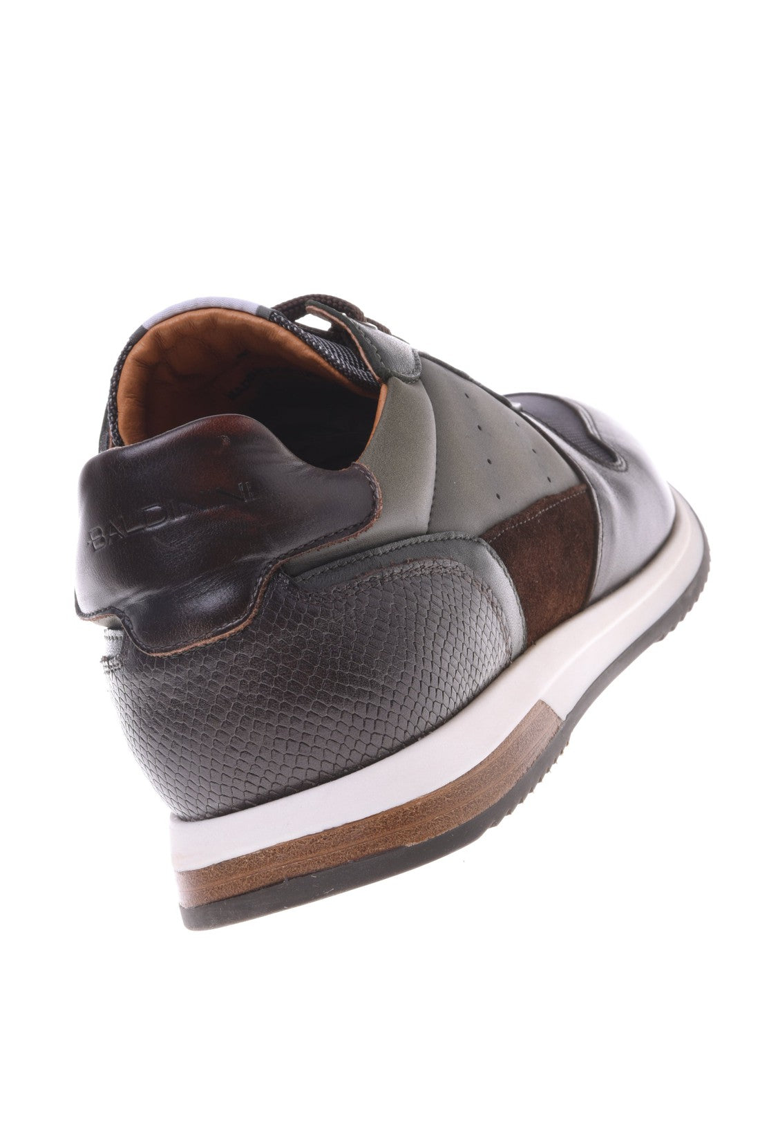 Derby shoe in dark brown fabric and leather