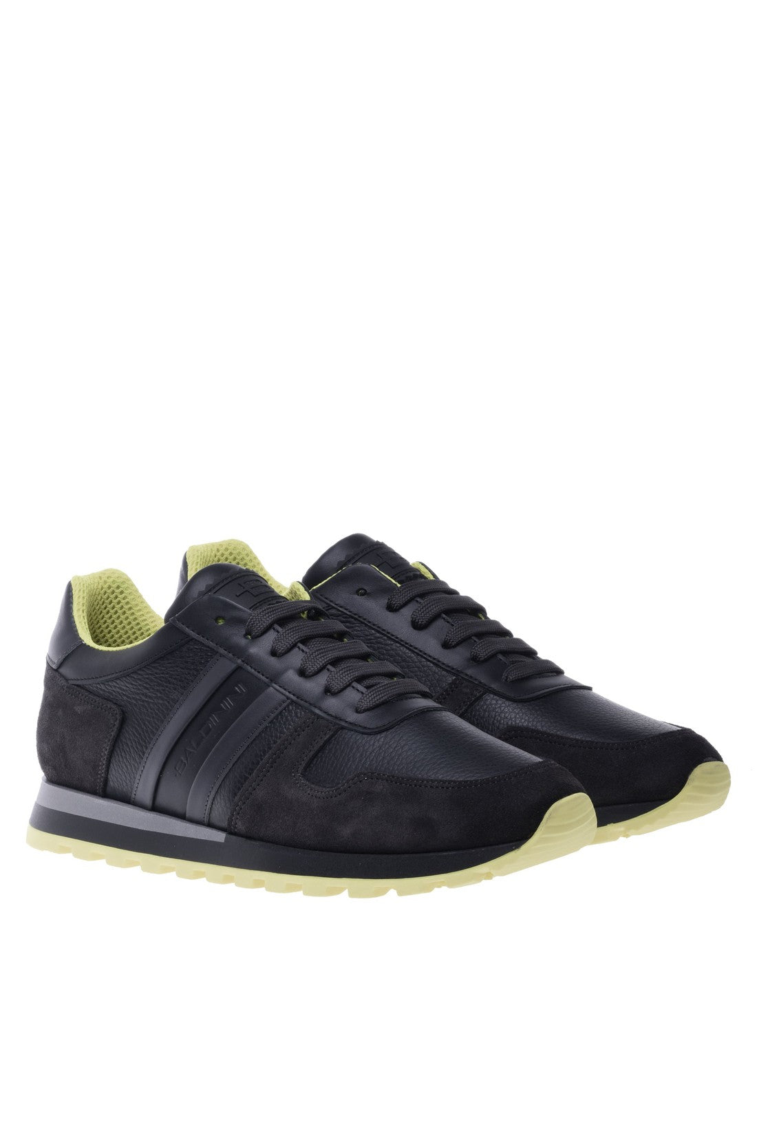 Trainer in black tumbled calfskin and suede