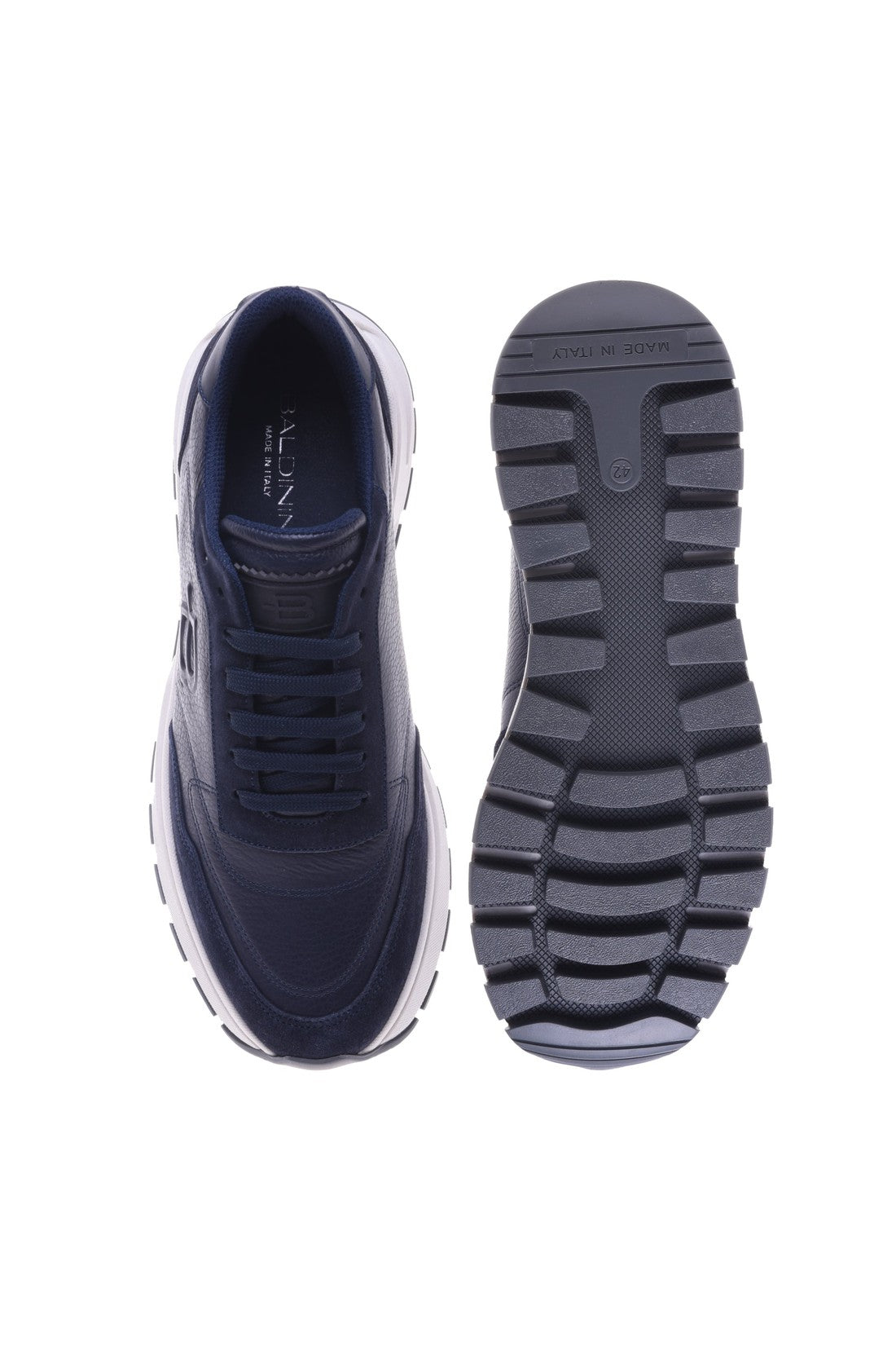 Trainer in blue tumbled calfskin and suede