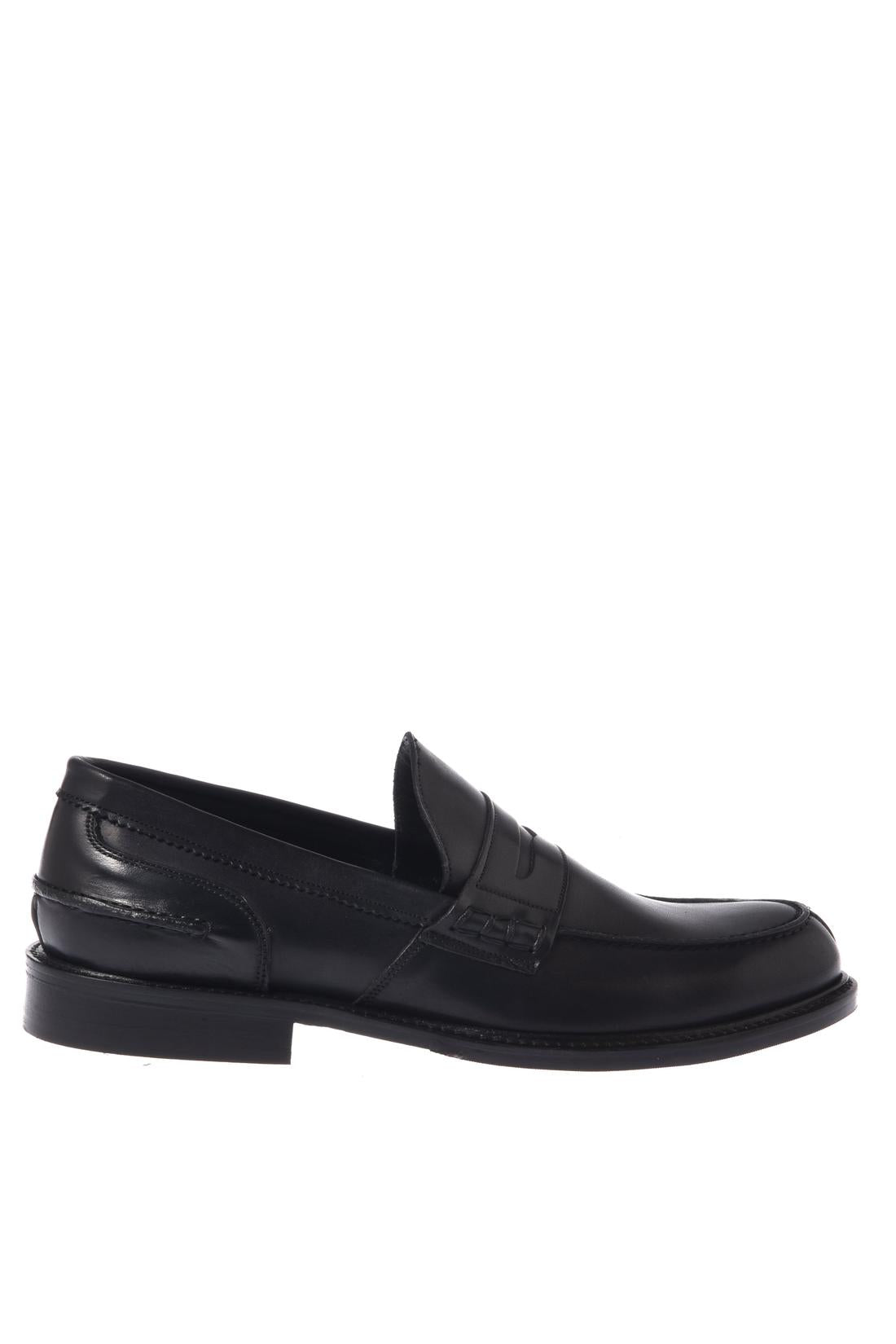 Baldinini-Black leather loafers-Flache Schuhe-Black-Deal-Outlet-by-ARCHIVIST