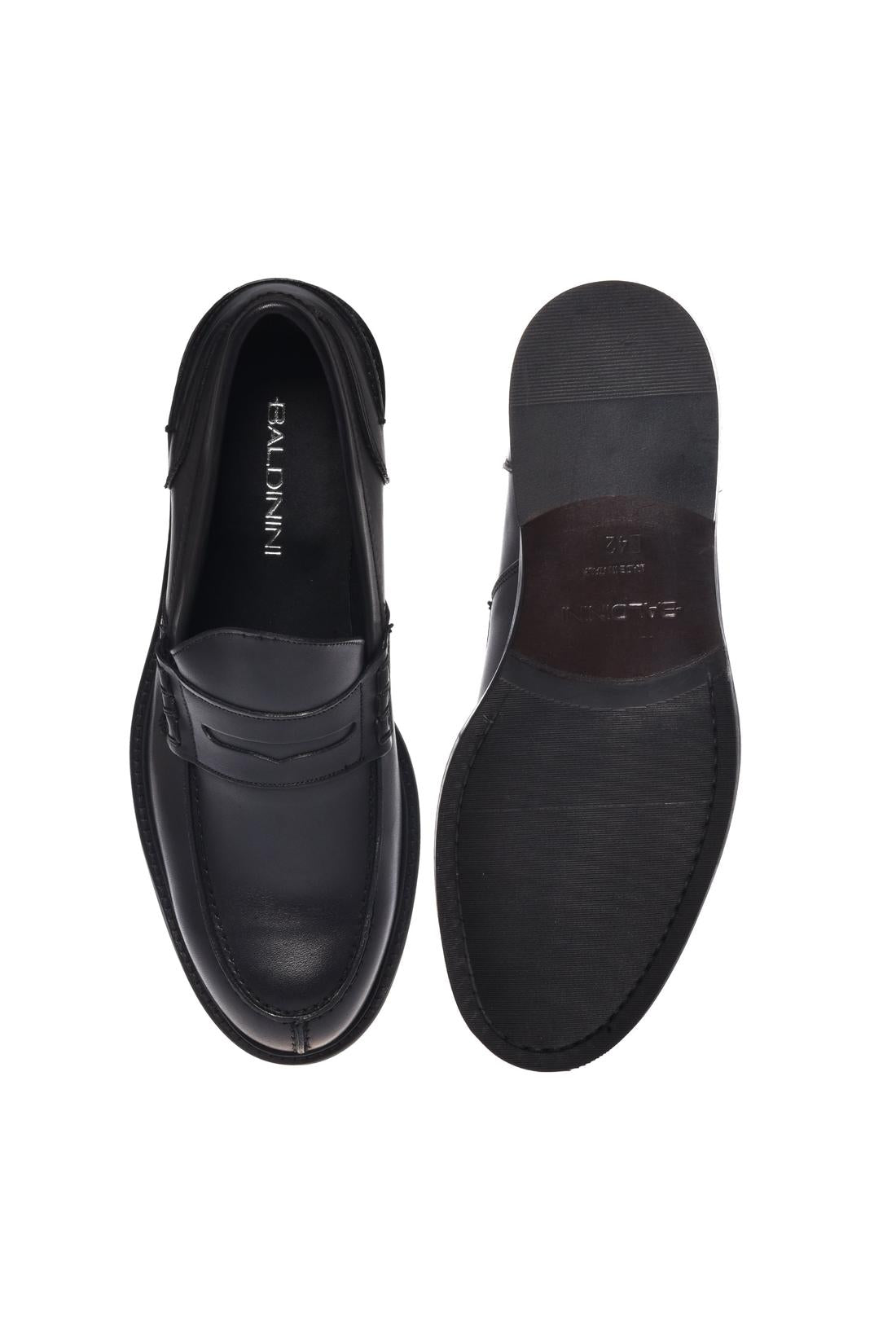 Baldinini-Black leather loafers-Flache Schuhe-Black-Deal-Outlet-by-ARCHIVIST