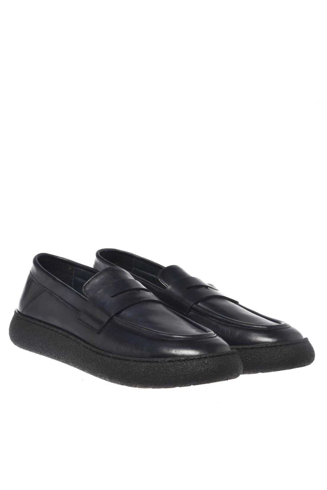 Baldinini-Blue délavé leather loafers-Flache Schuhe-Black-Deal-Outlet-by-ARCHIVIST