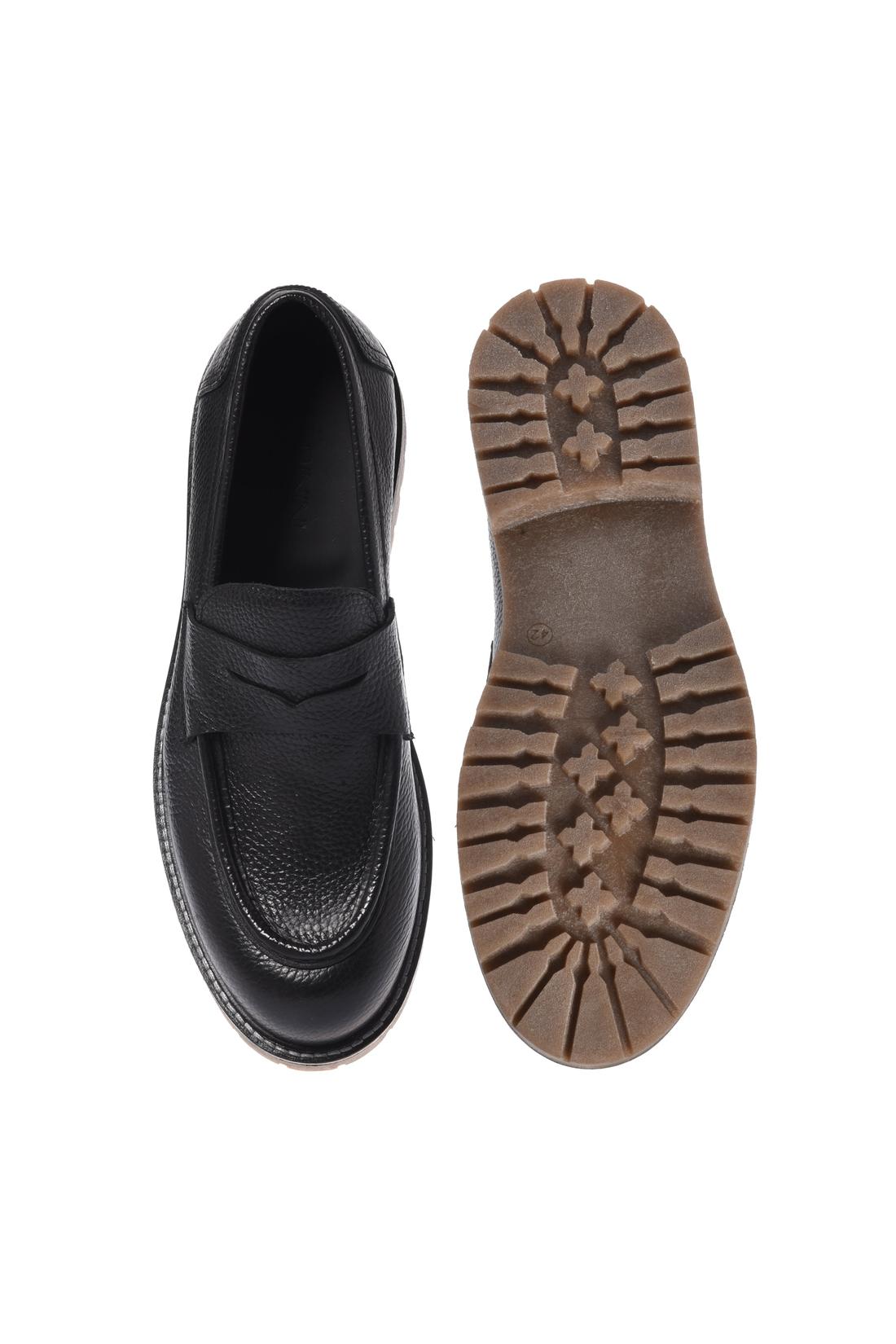 Baldinini-Black tumbled leather loafers-Flache Schuhe-Black-Deal-Outlet-by-ARCHIVIST