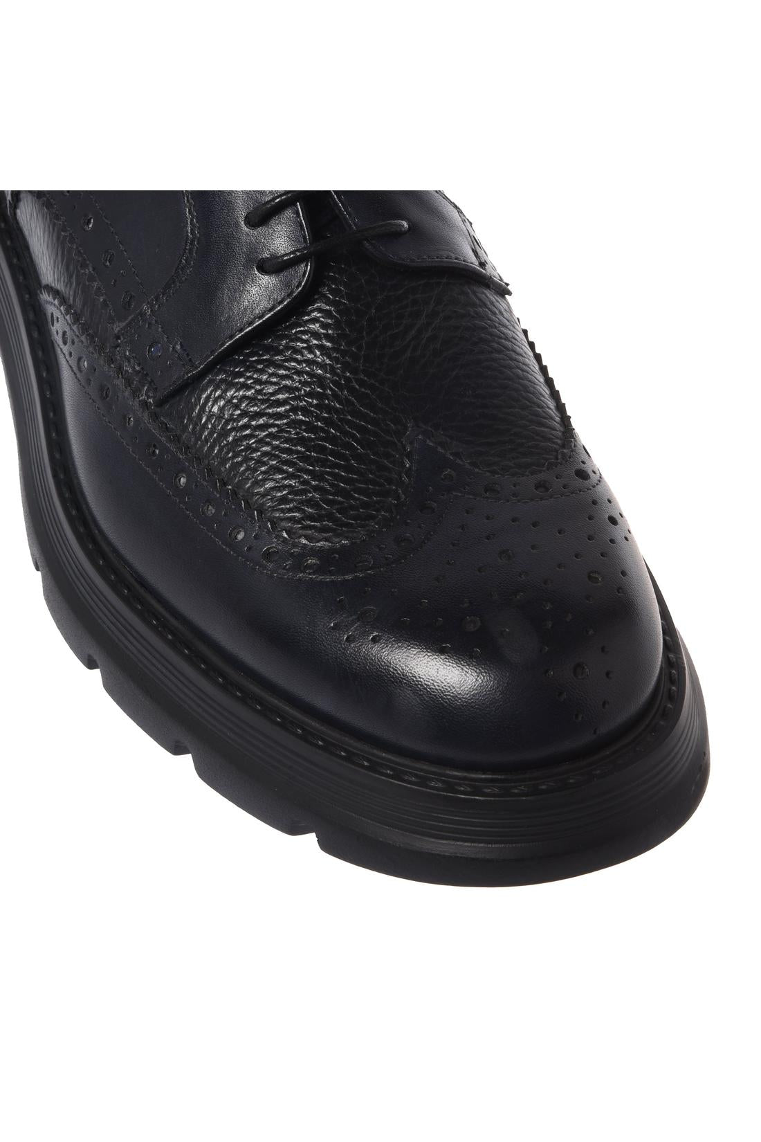 Baldinini-Washed-out black leather and tumbled leather loafers-Flache Schuhe-Black-Deal-Outlet-by-ARCHIVIST