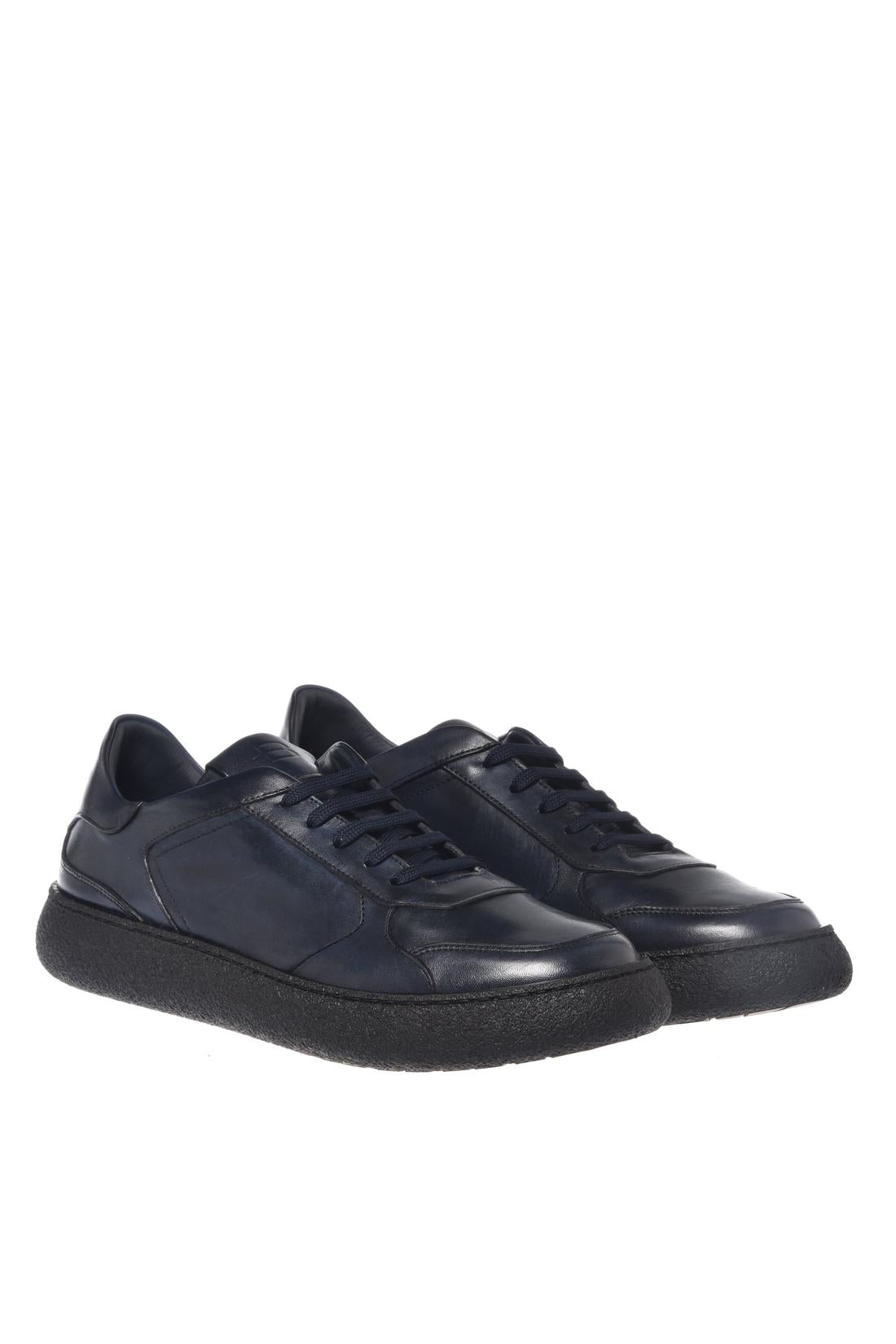 Baldinini-Blue délavé leather derbies-Flache Schuhe-Black-Deal-Outlet-by-ARCHIVIST