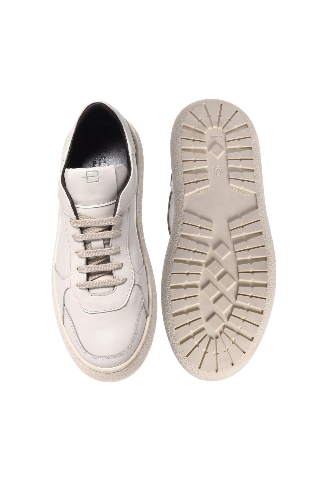 Baldinini-Off-white leather loafers-Flache Schuhe-Black-Deal-Outlet-by-ARCHIVIST