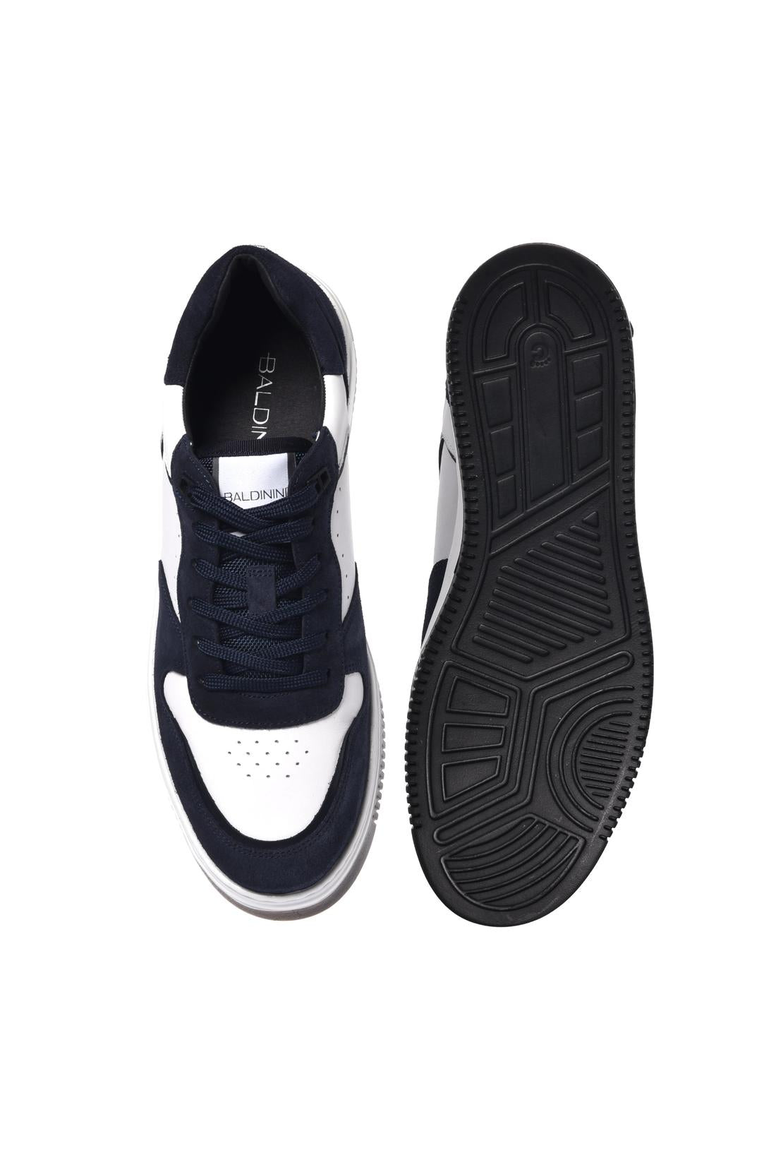 Sneaker in blue suede and white leather