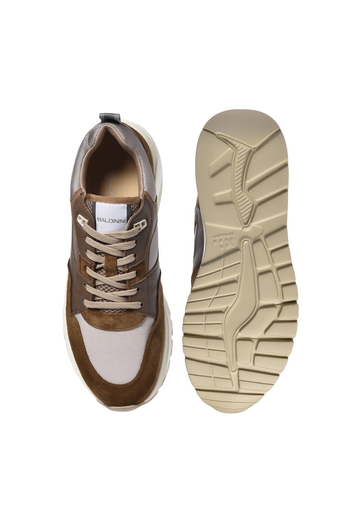 Sneaker in brown suede and off white fabric
